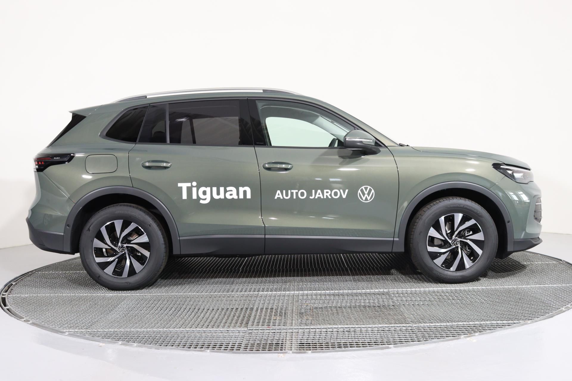 Volkswagen Tiguan, People 1,5 eTSI 110 kW mHEV - fotka 6