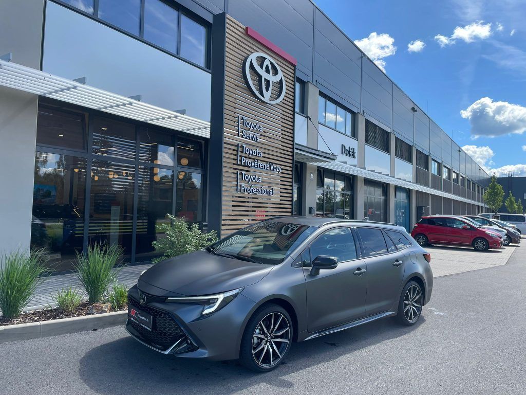 Toyota Corolla, 2.0 Hybrid automat GR SPORT