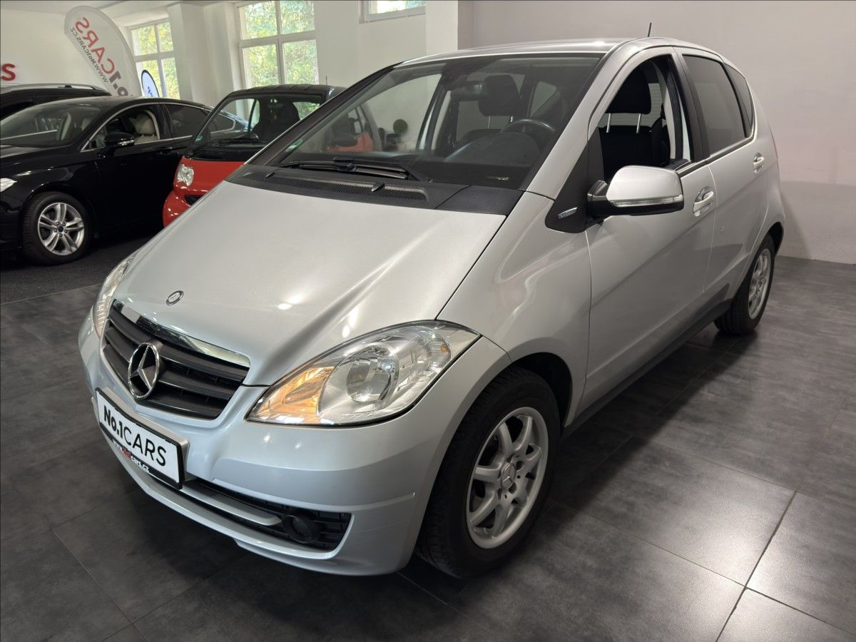 Mercedes-Benz Třídy A, 1,7   180 KLIMATIZACE TAŽNÉ - fotka 3