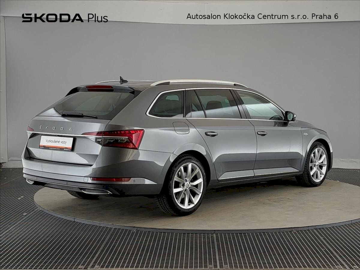 Škoda Superb, TDI110 kW LK Combi 7DSG - fotka 2