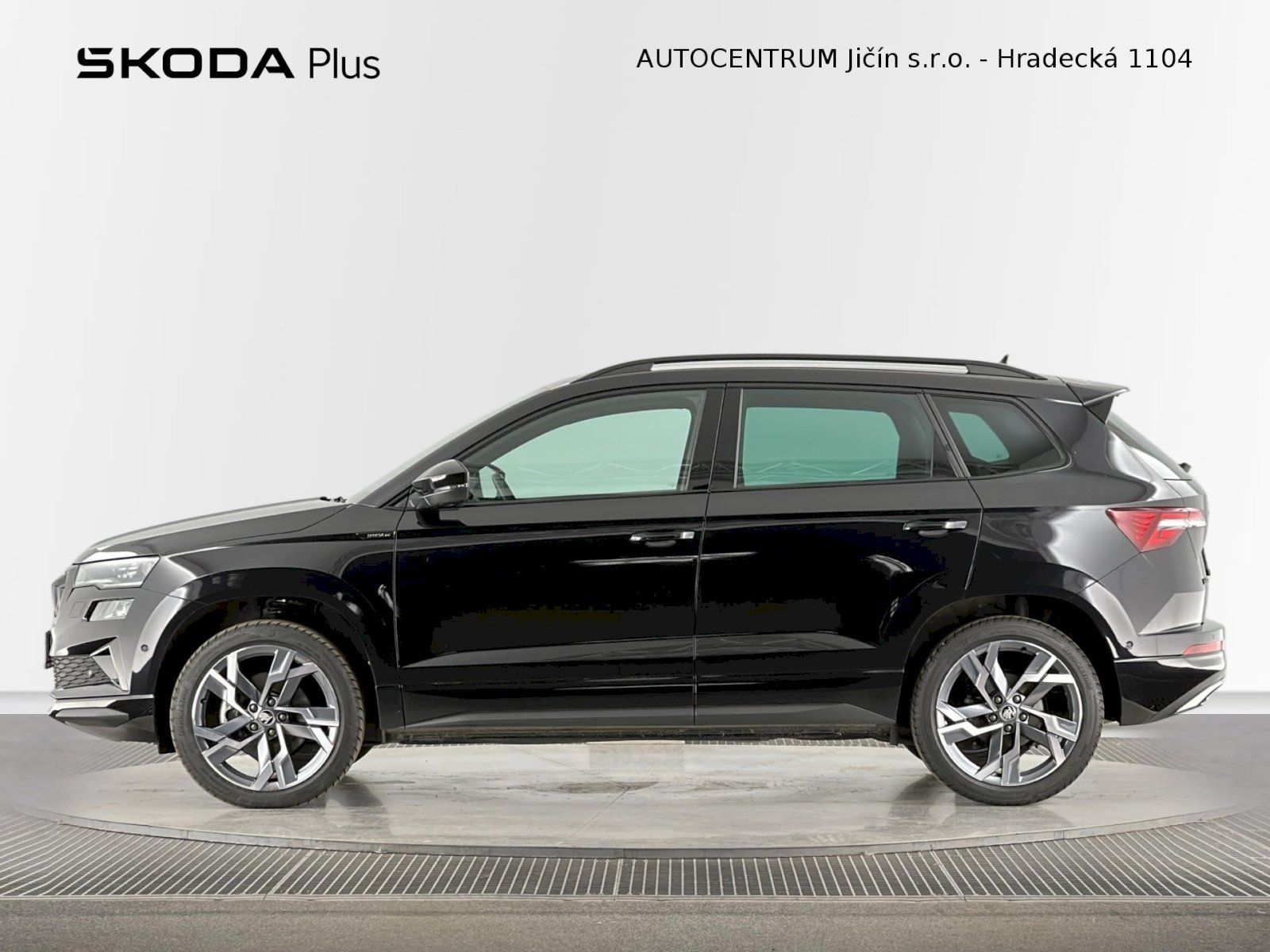 Škoda Karoq, DSG 2.0TDI 110kW 4x4 SportLine - fotka 3