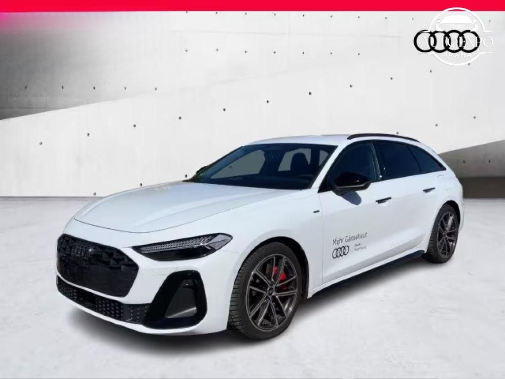 Audi A5, Avant e-hybrid quattro