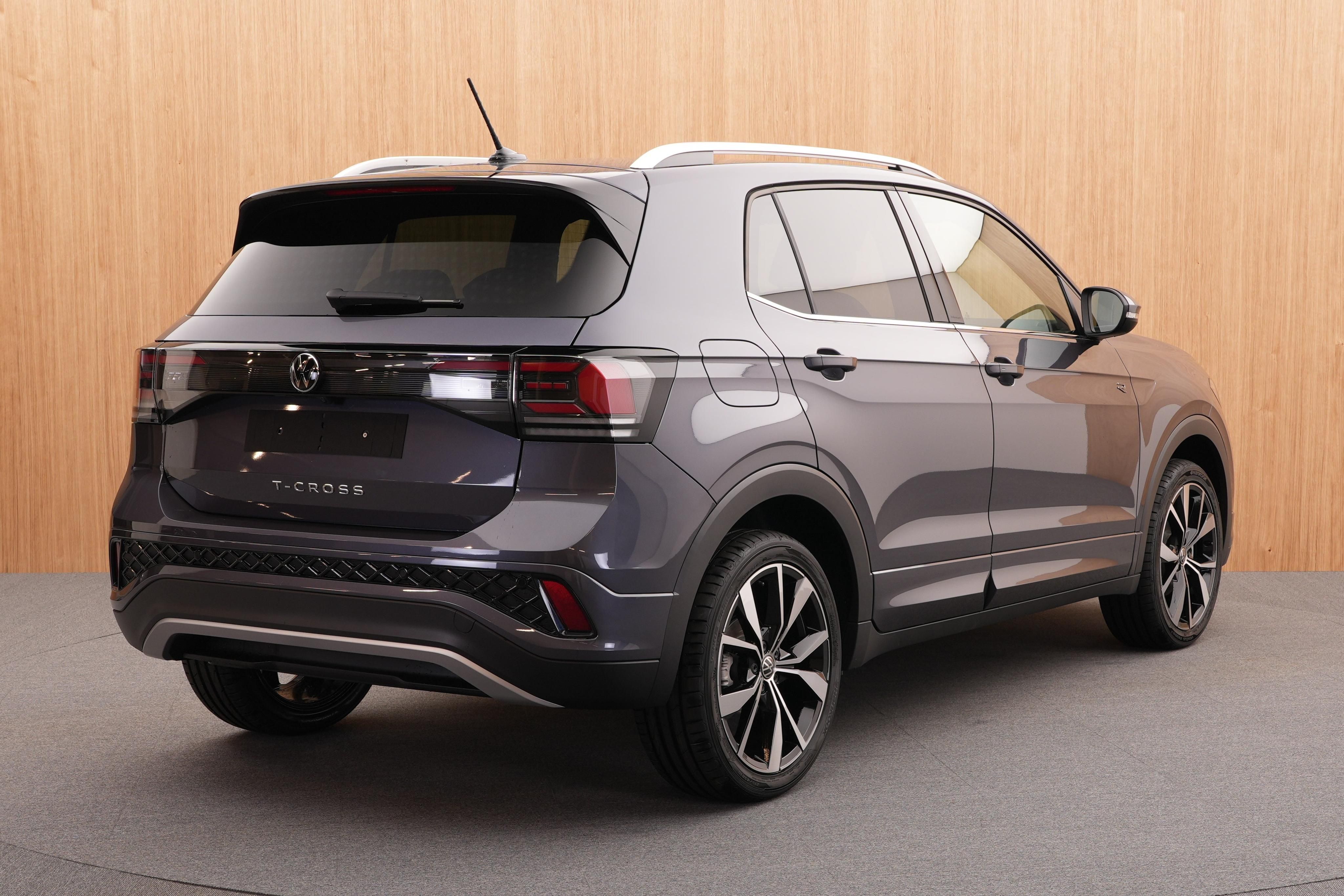 Volkswagen T-Cross, R-Line Limited 1.0 TSI DSG - fotka 4