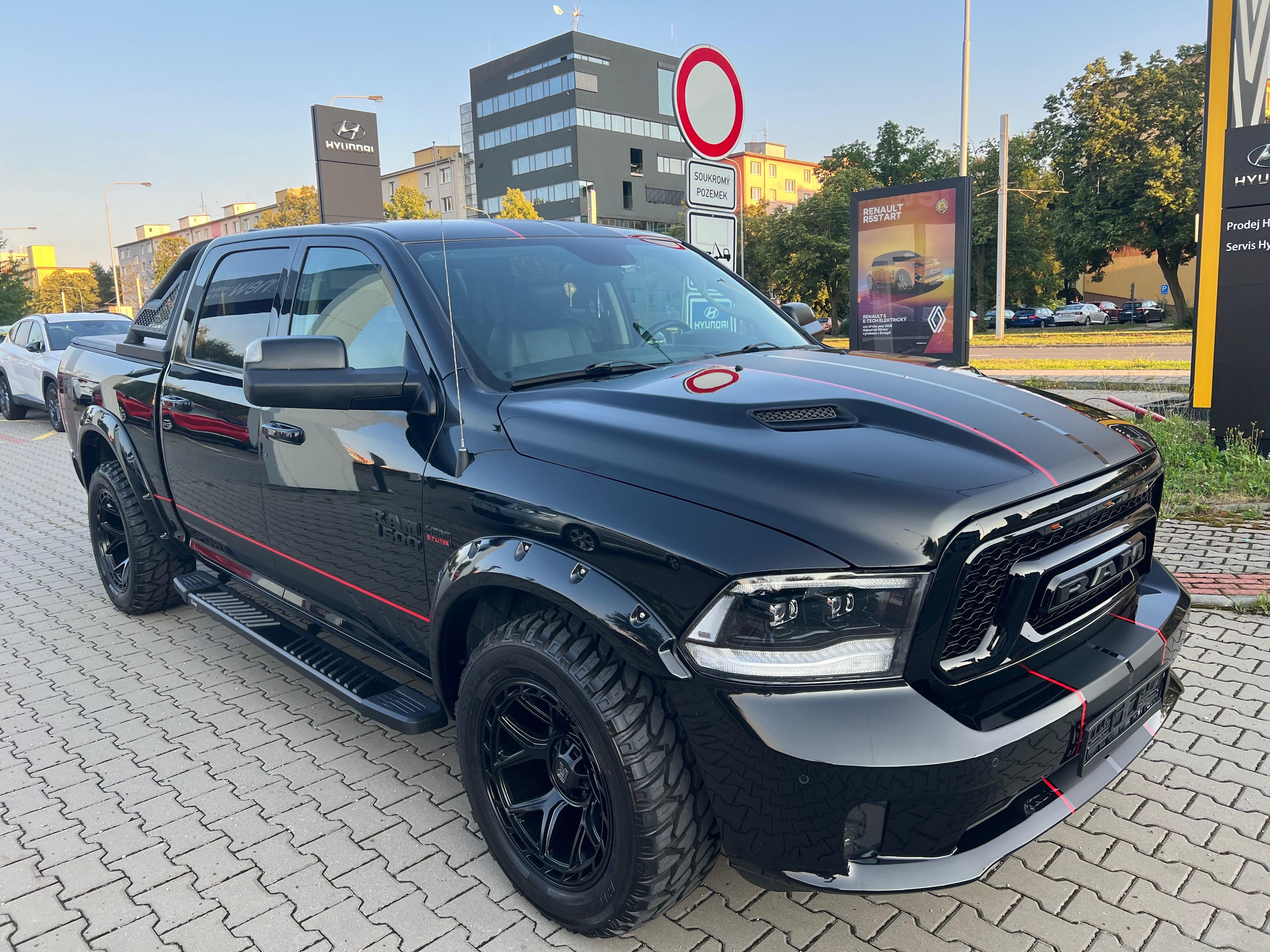 Dodge Ram, Dodge ram 5.7 HEMI 4x4 TOP MOD - fotka 3