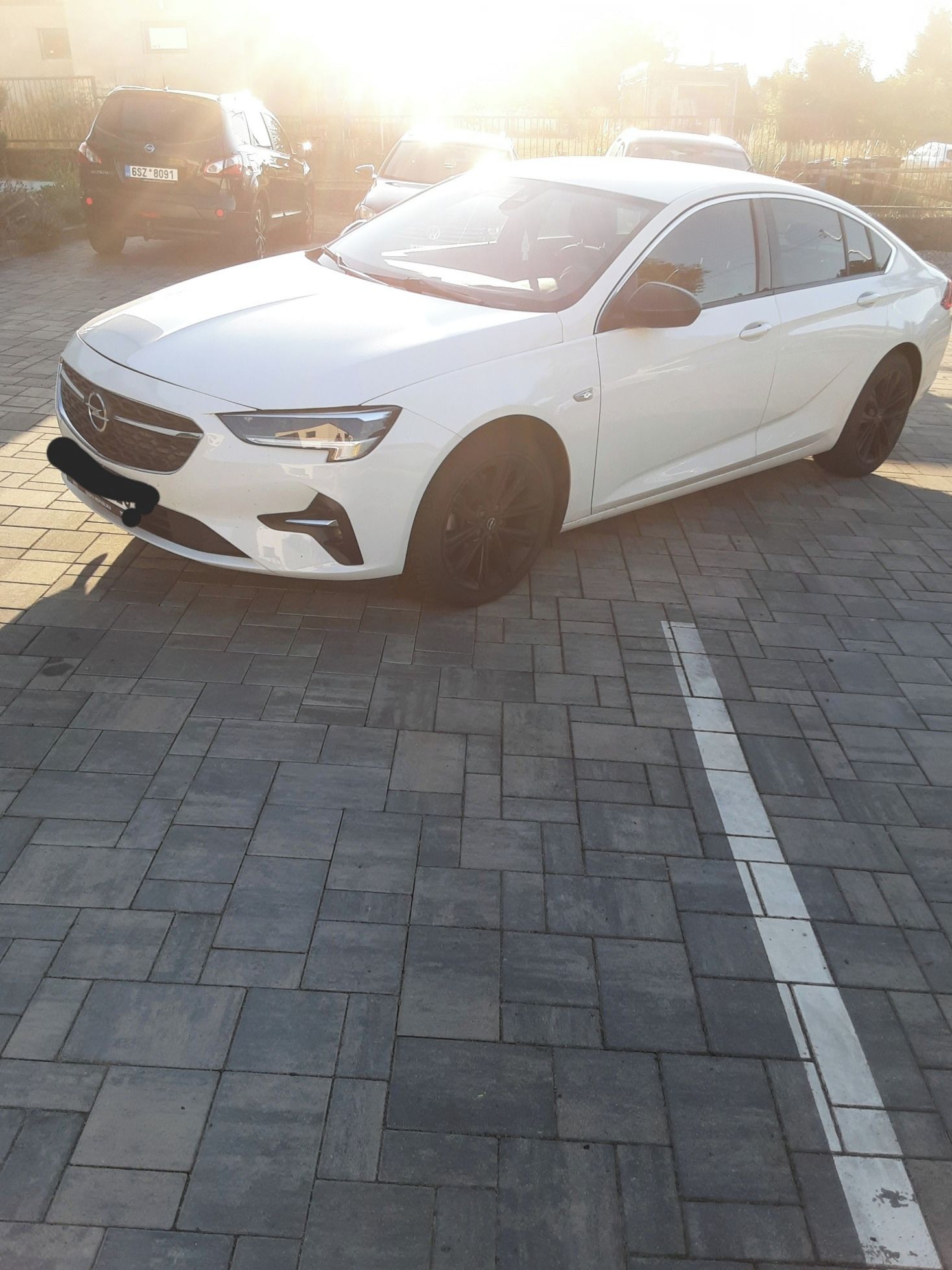 Opel Insignia, 2.0 CDTI, 4x4, 8 AT - fotka 2
