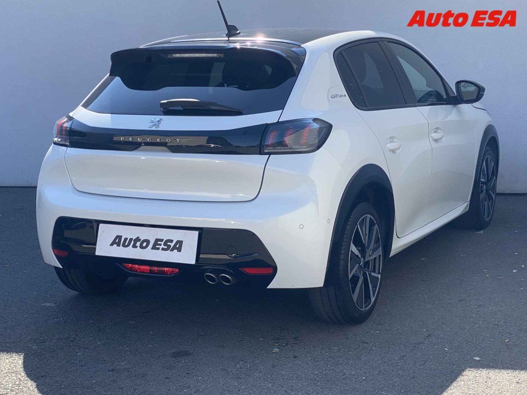 Peugeot 208, 1.2,GT Line,AT - fotka 4