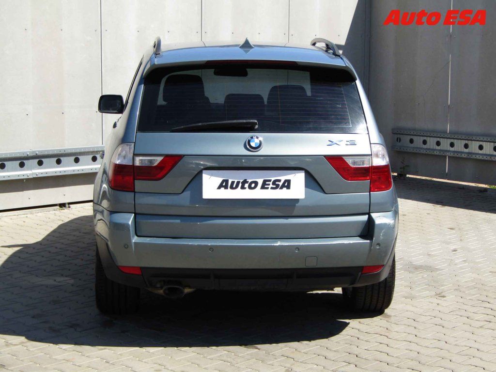 BMW X3, 2.0 D - fotka 5