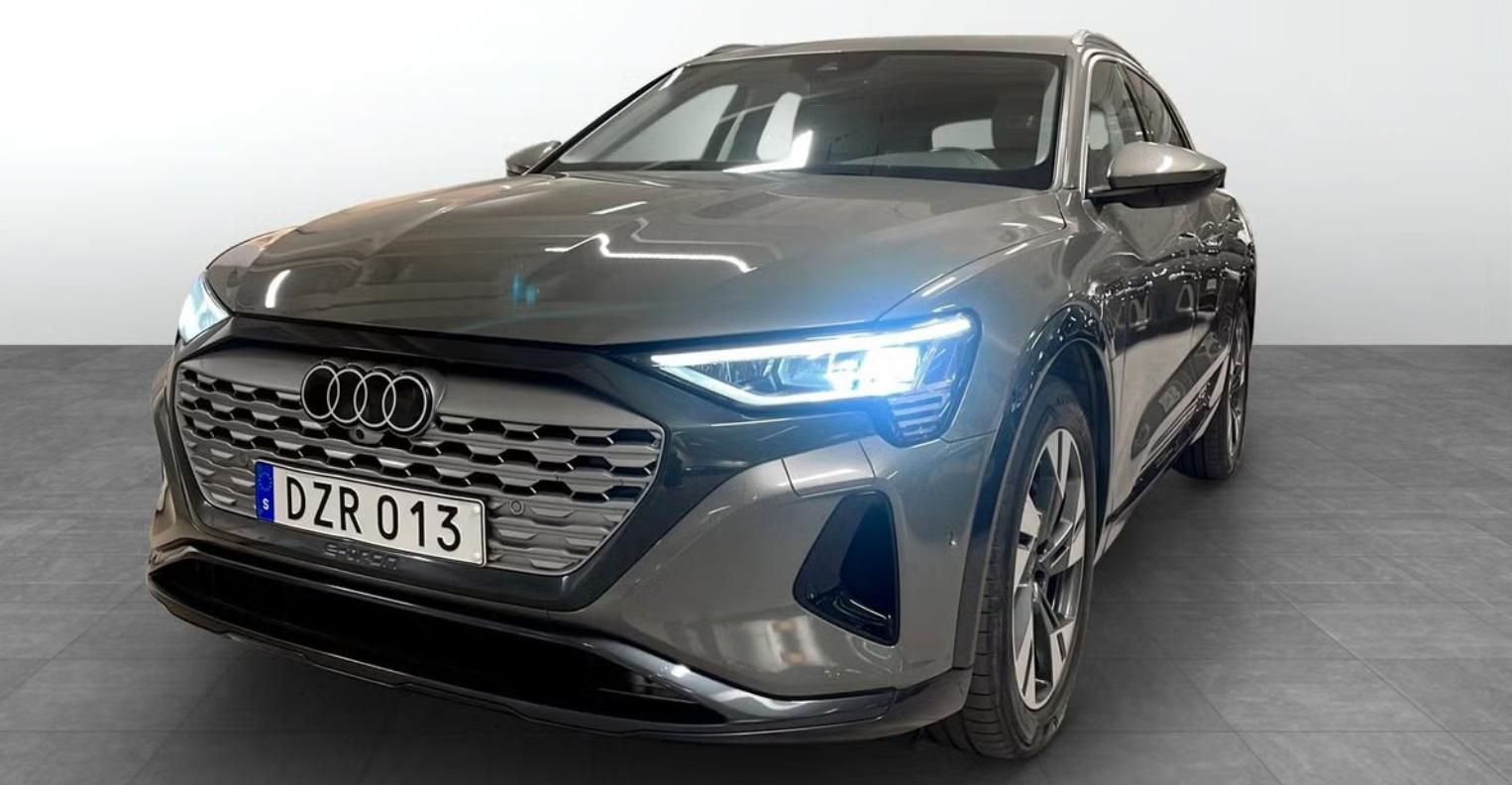 Audi Q8 e-tron, 50 Q Kam Pano Tažné Bílý in.