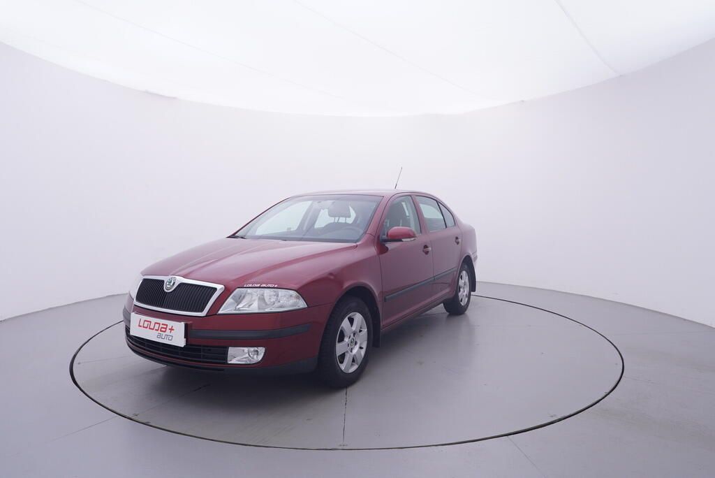 Škoda Octavia, Elegance 1.6 MPI 75 kW