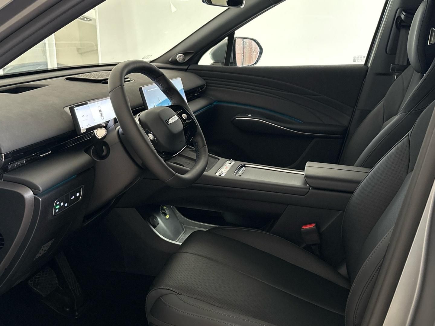 Omoda 7, Premium AWD - fotka 5
