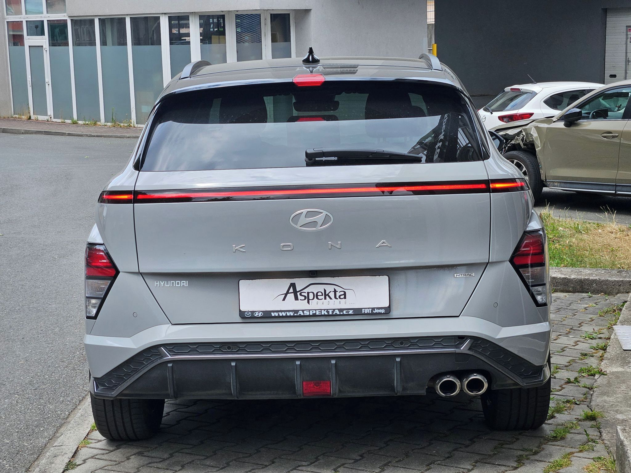 Hyundai Kona, 1.6T-GDi 4x4 DCT N-Line,serv.k - fotka 4