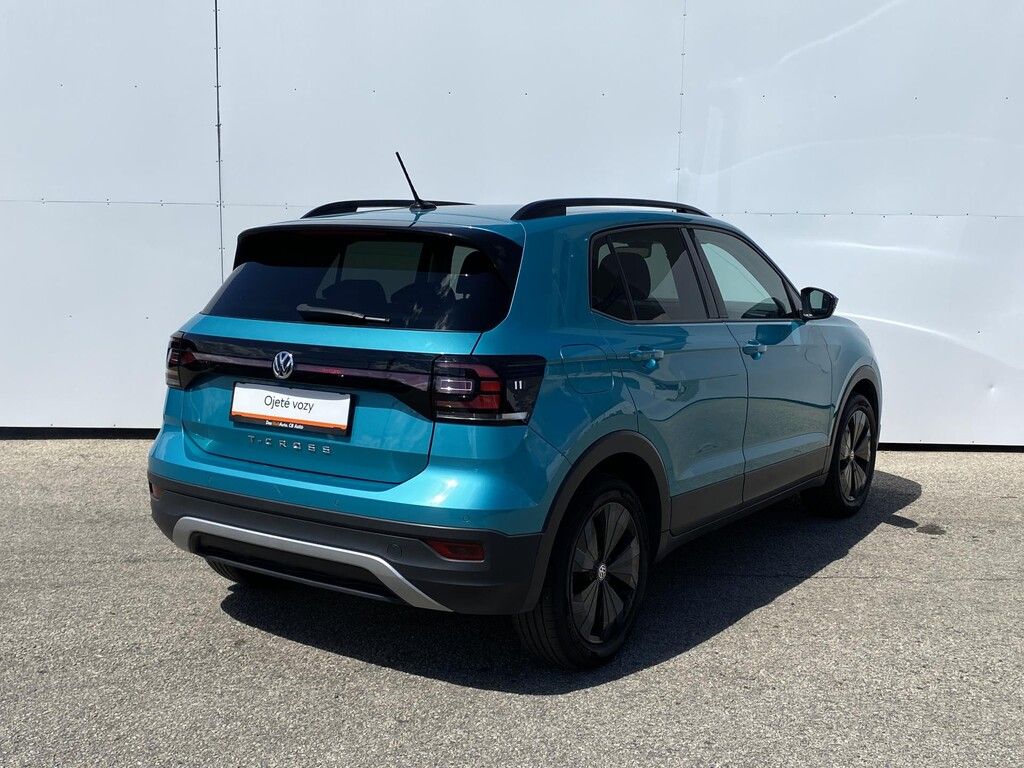 Volkswagen T-Cross, 1,0 TSI 70 kW Life - fotka 2