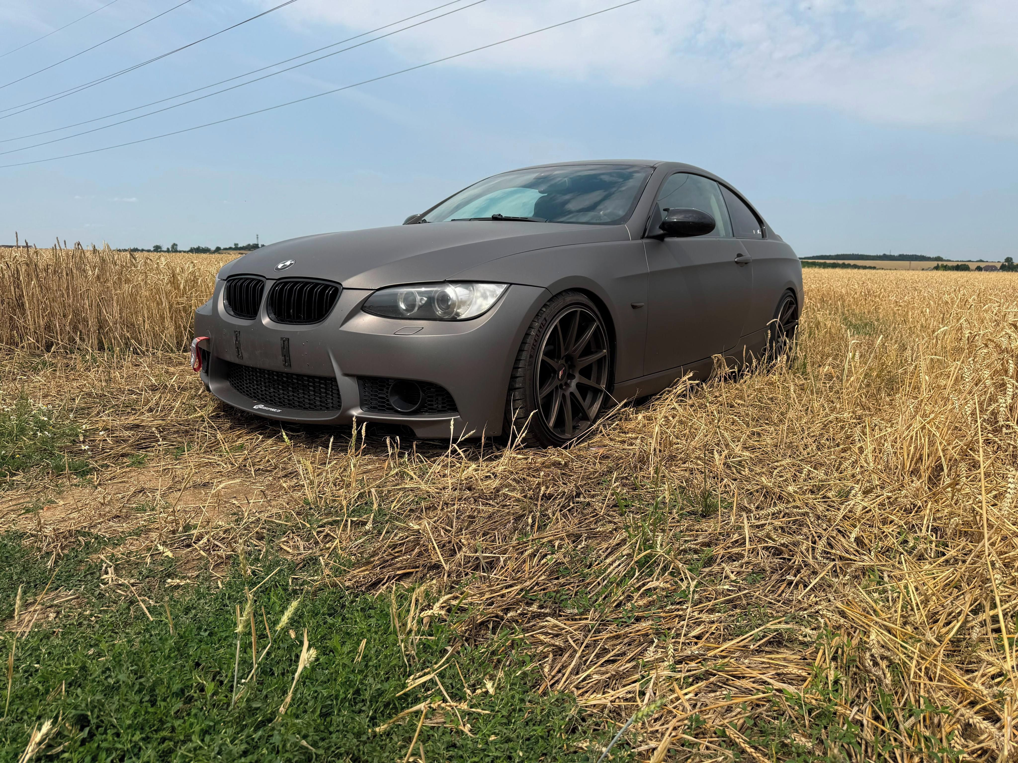 BMW Řada 3, BMW E92 335i N54  530hp