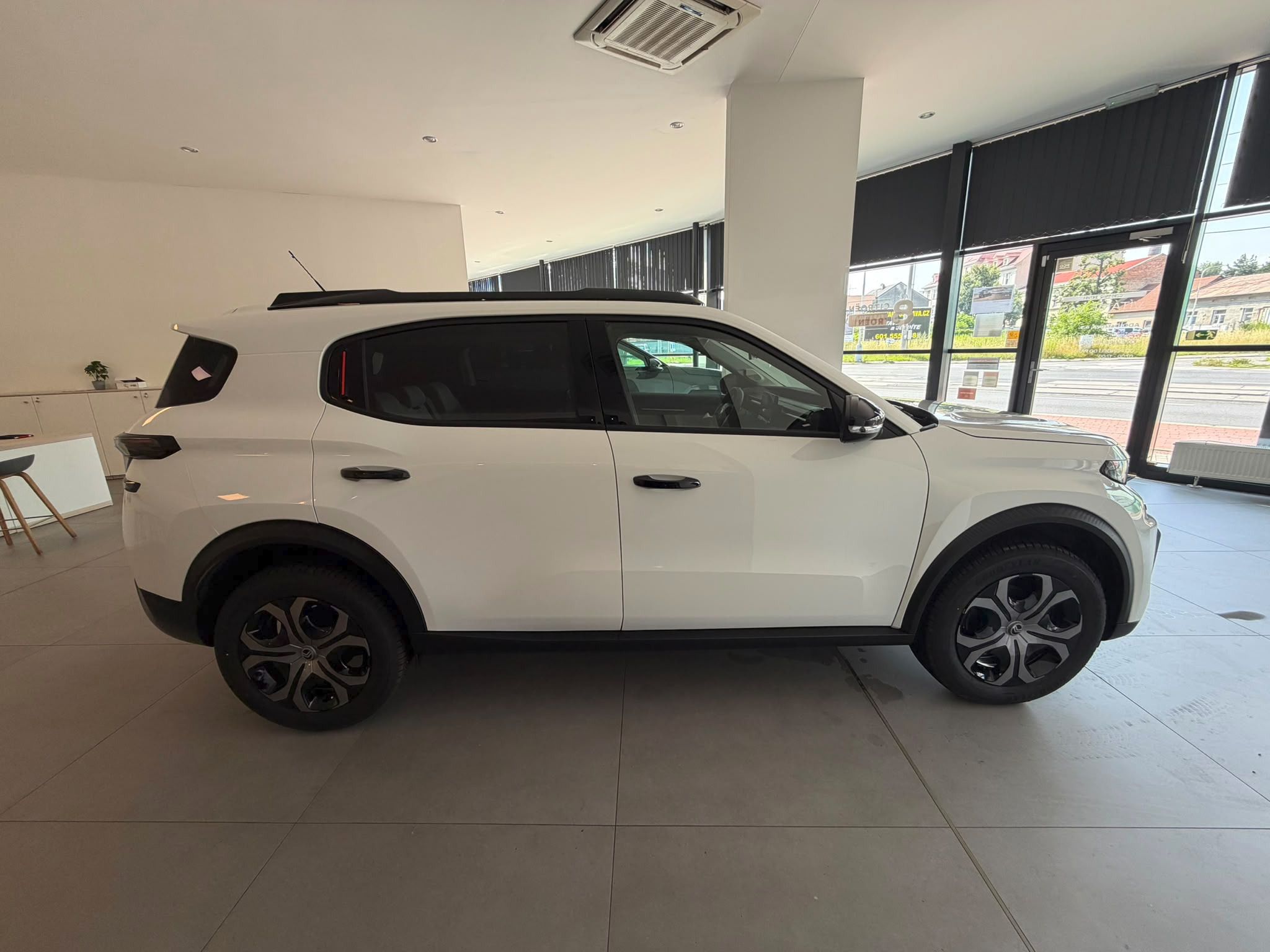 Citroën C3 Aircross, PLUS Turbo 100k Manual - fotka 4