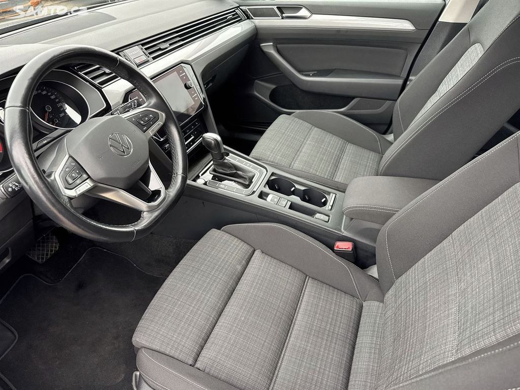 Volkswagen Passat, 2.0 TDI 110kw/ DSG/LED - fotka 6