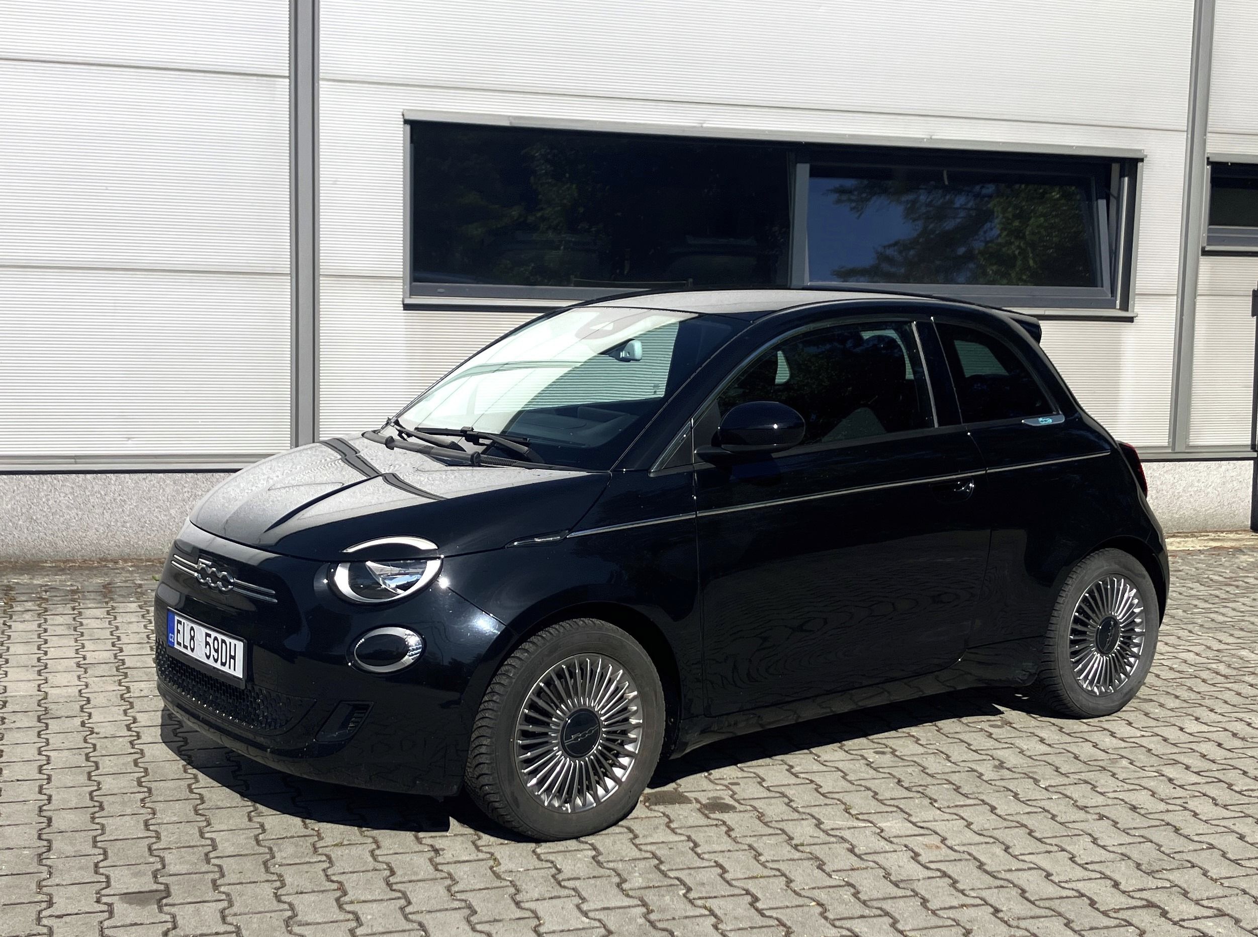 Fiat 500E, 42 kWh