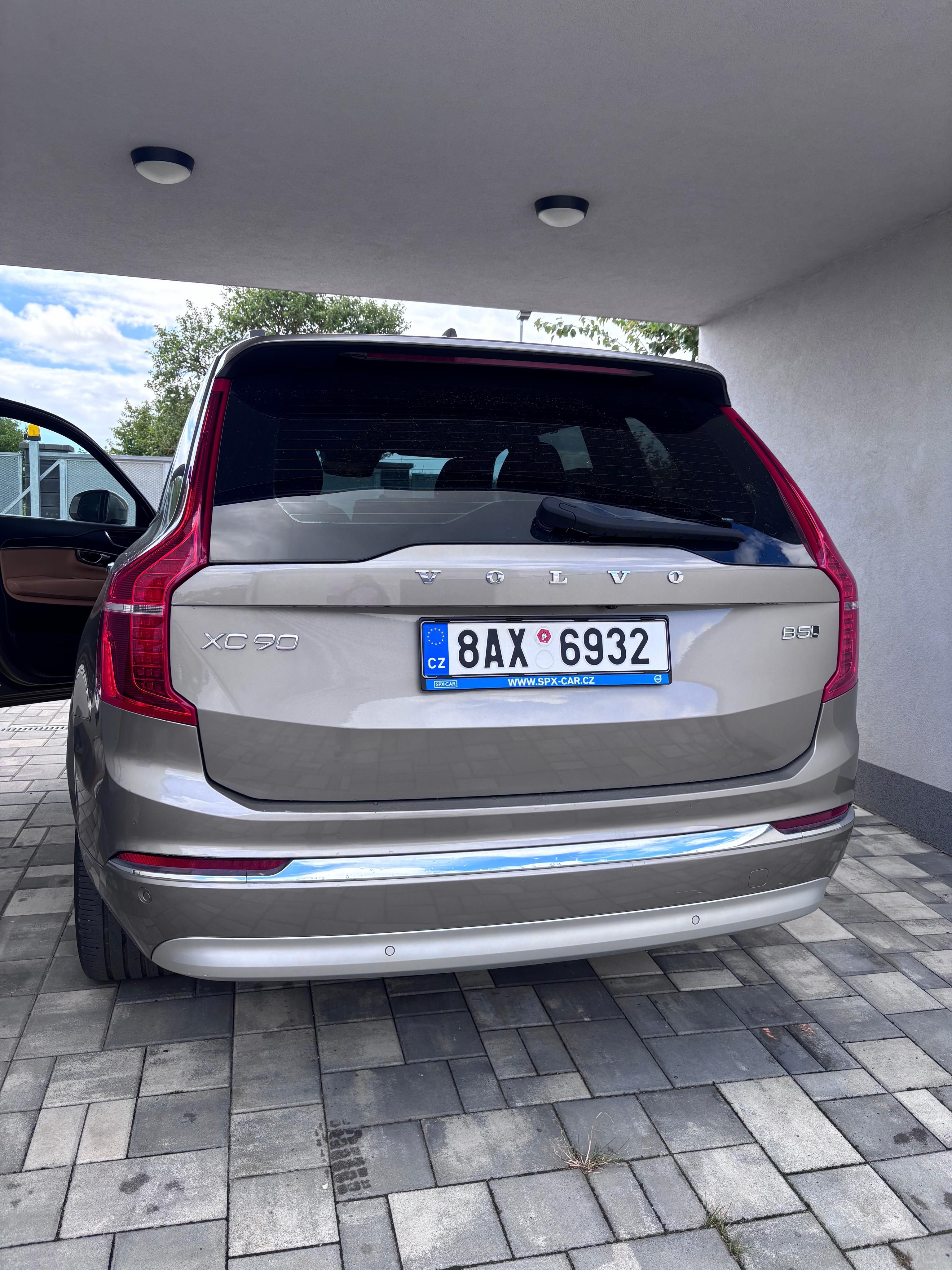 Volvo XC90, B5 ULTIMATE BRIGHT 7míst - fotka 2