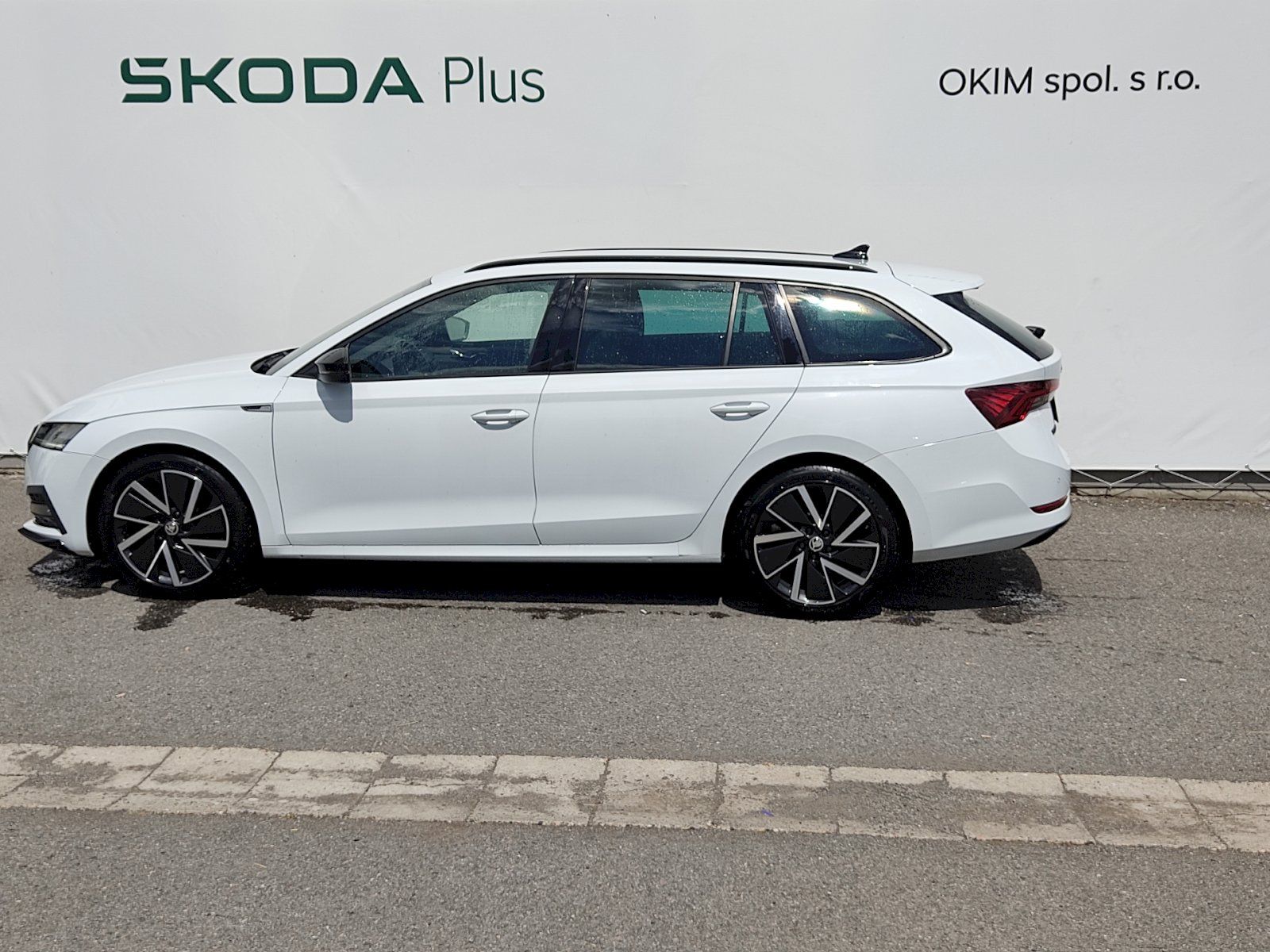 Škoda Octavia, Combi SportLine 2,0 Tdi 110 Kw - fotka 3