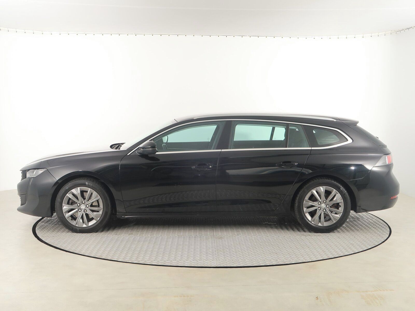 Peugeot 508, 2.0 BlueHDi, Automat, Navi - fotka 3