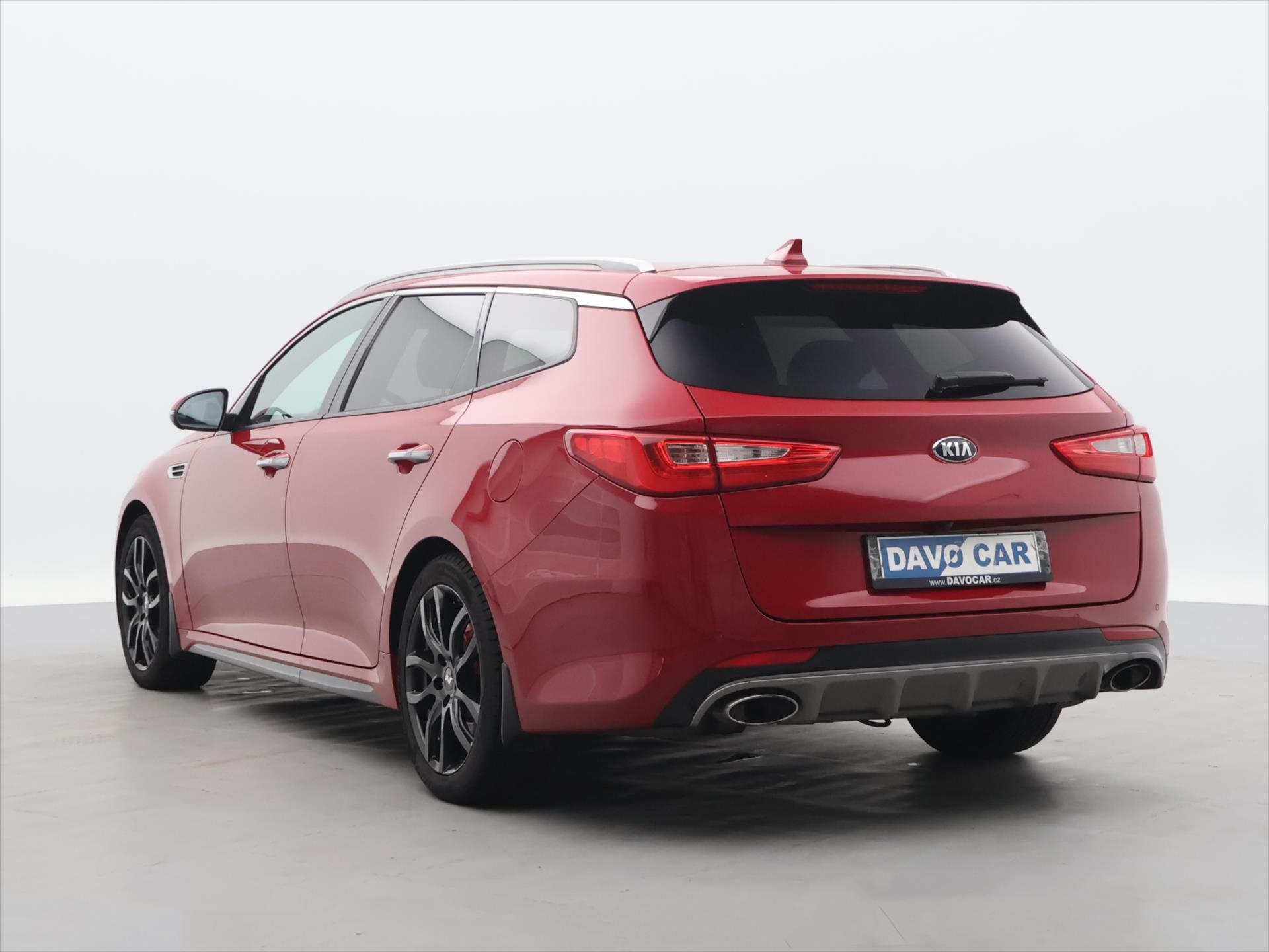Kia Optima, 2,0 T - GDI 180kW GT CZ - fotka 5