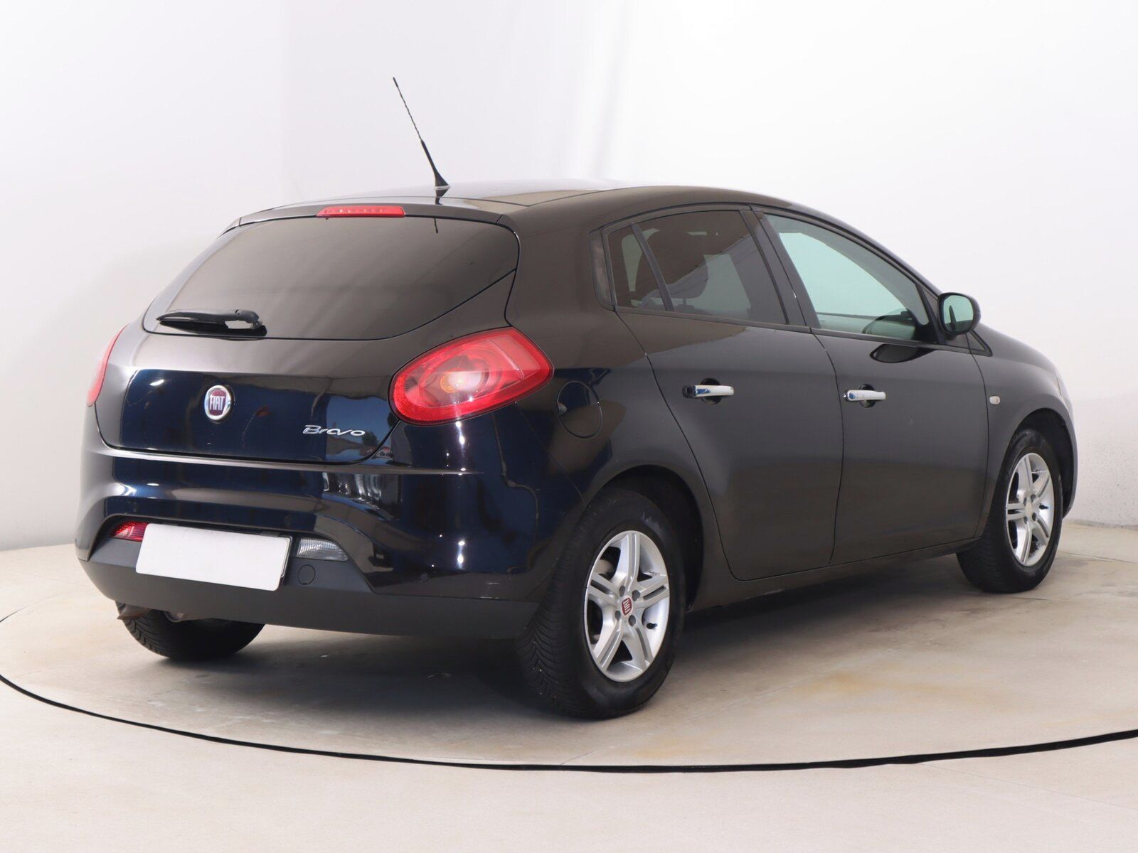 Fiat Bravo, 1.4 16V, po STK, jezdí dobře - fotka 5