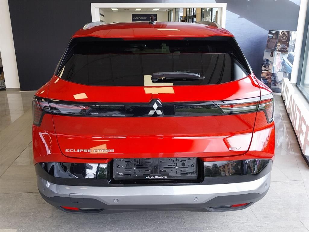 Mitsubishi Eclipse Cross, 160kW / 87kWh  BEV INSTYLE - fotka 4