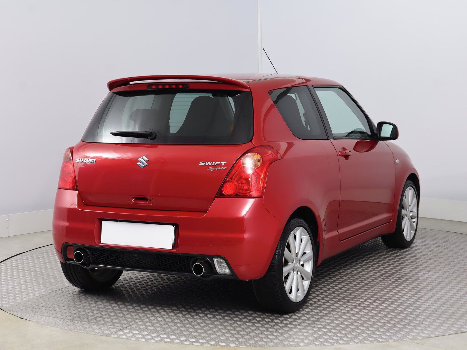 Suzuki Swift, 1.6 Sport, Automatická klima - fotka 5