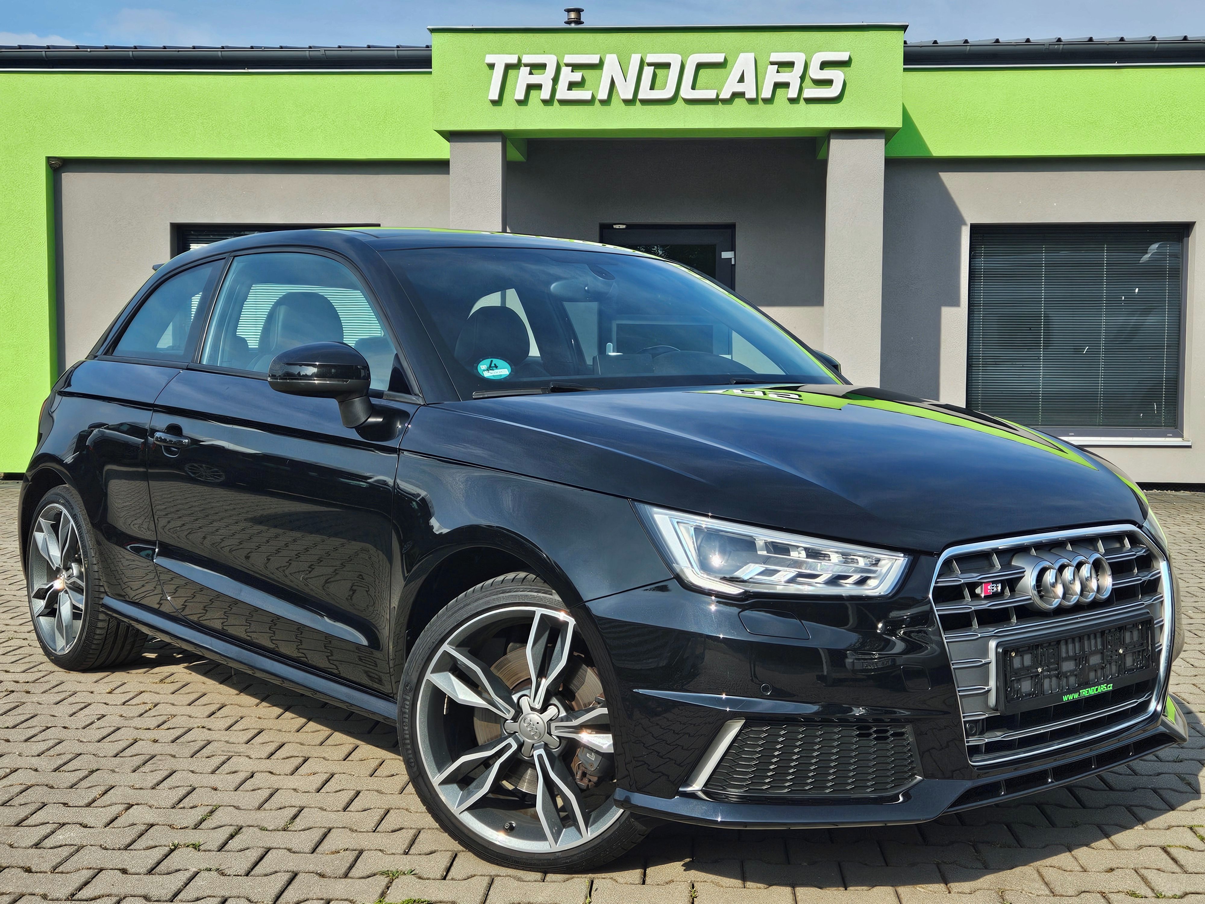 Audi S1, 2.0TFSI Quattro Panorama Kůže