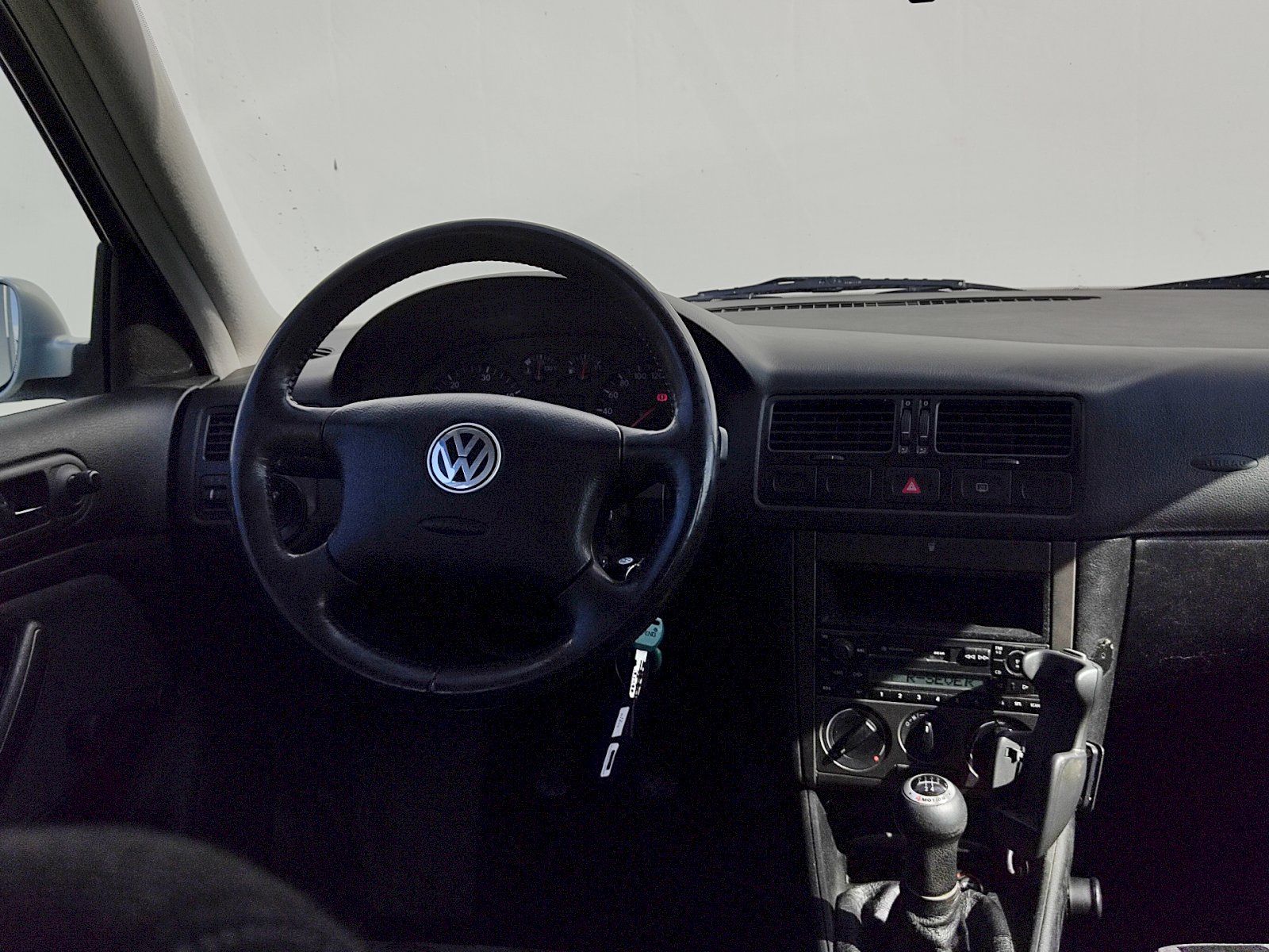 Volkswagen Bora, 1,9 Tdi 66Kw 4Motion - fotka 6