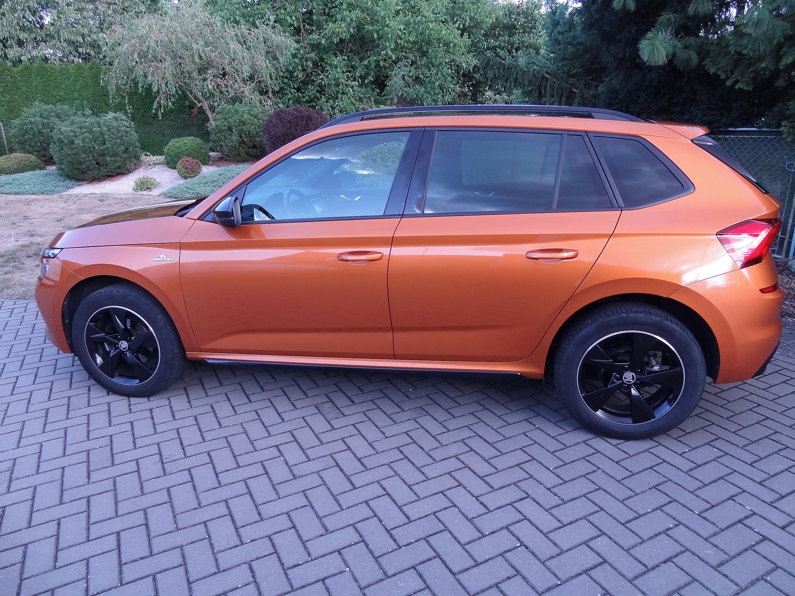 Škoda Kamiq, MONTE CARLO,81 kW,záruka 07/28 - fotka 3