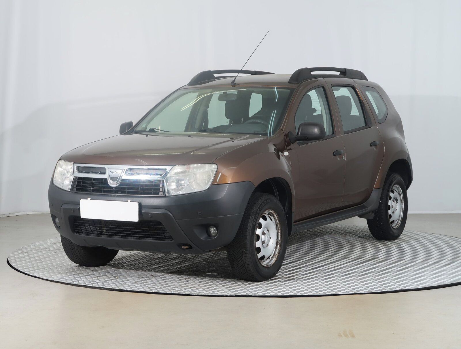 Dacia Duster, 1.6 16V - fotka 2
