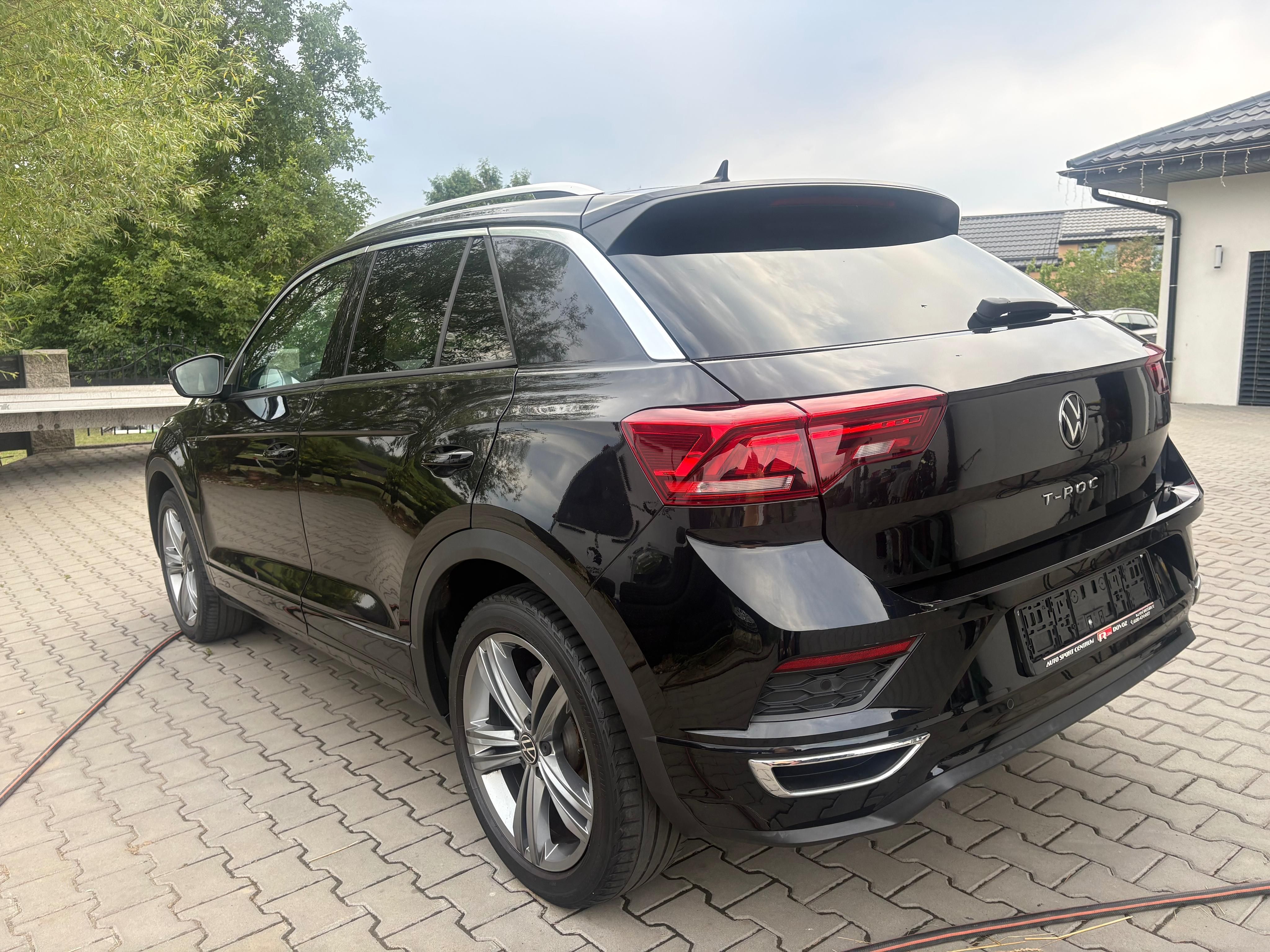 Volkswagen T-Roc, 1.5TSI Dsg R line Matrix - fotka 5
