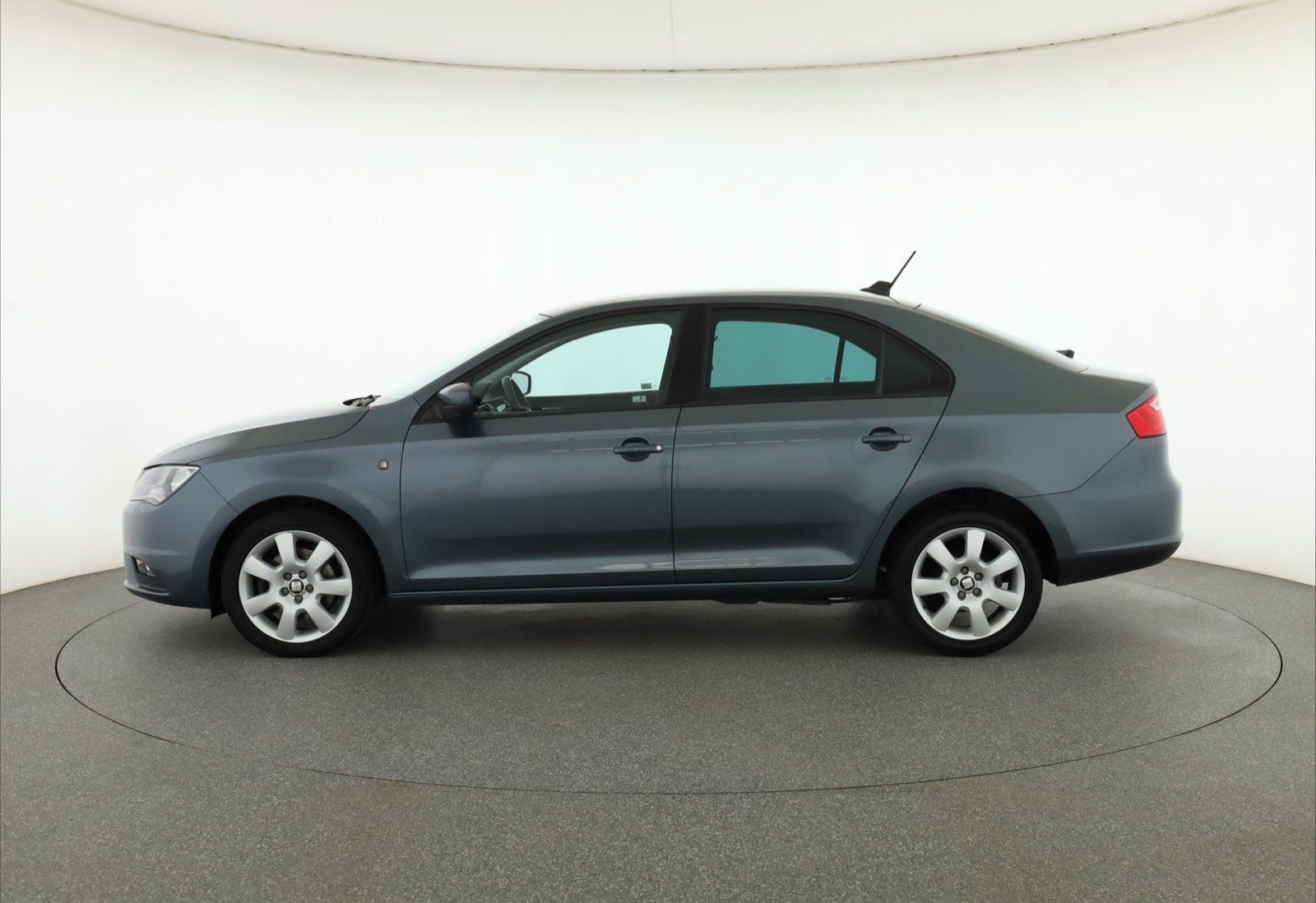 Seat Toledo, 1.2 TSI, Serv.kniha - fotka 3