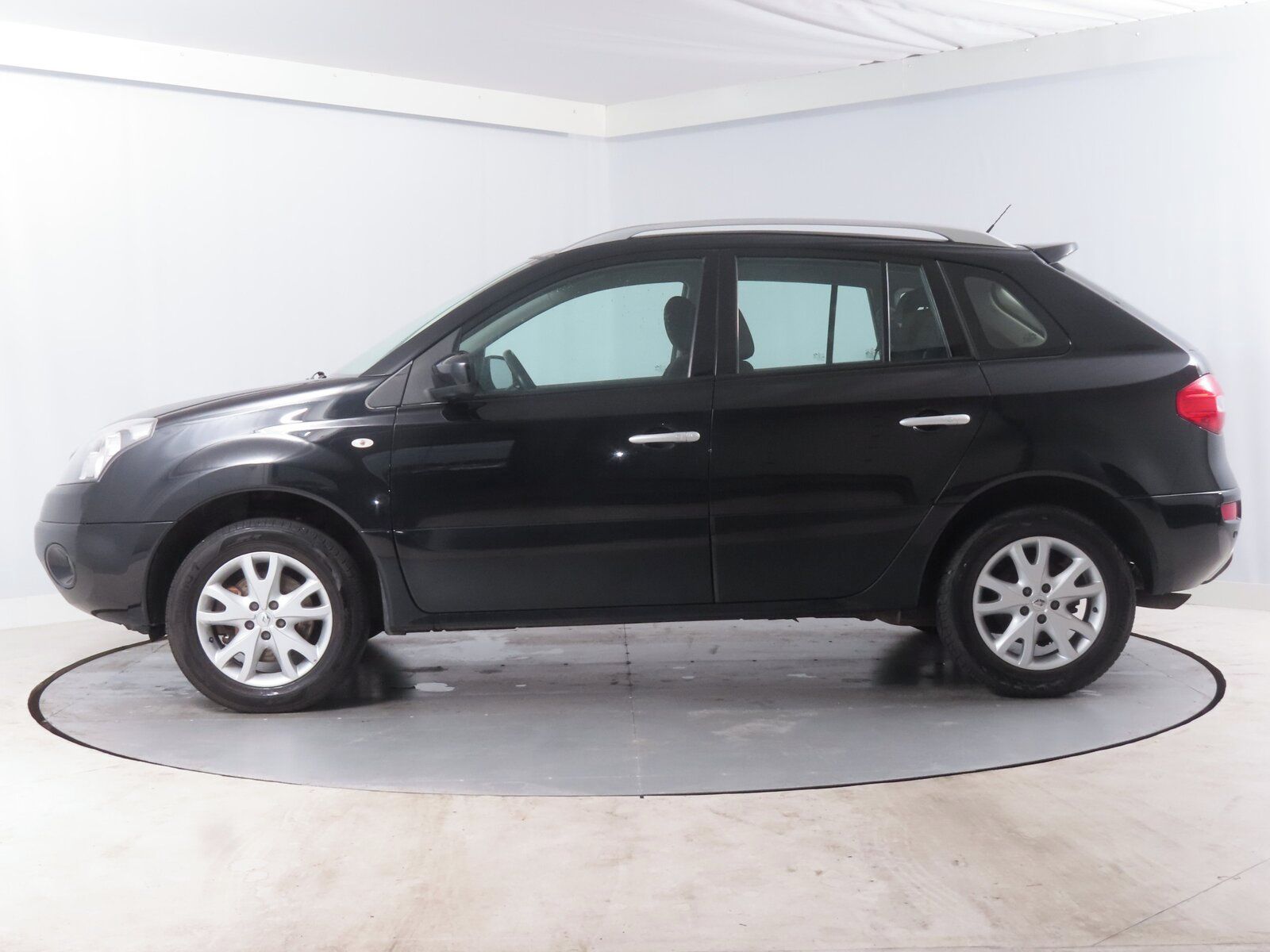 Renault Koleos, 2.0 dCi, 4X4, Serv.kniha - fotka 3