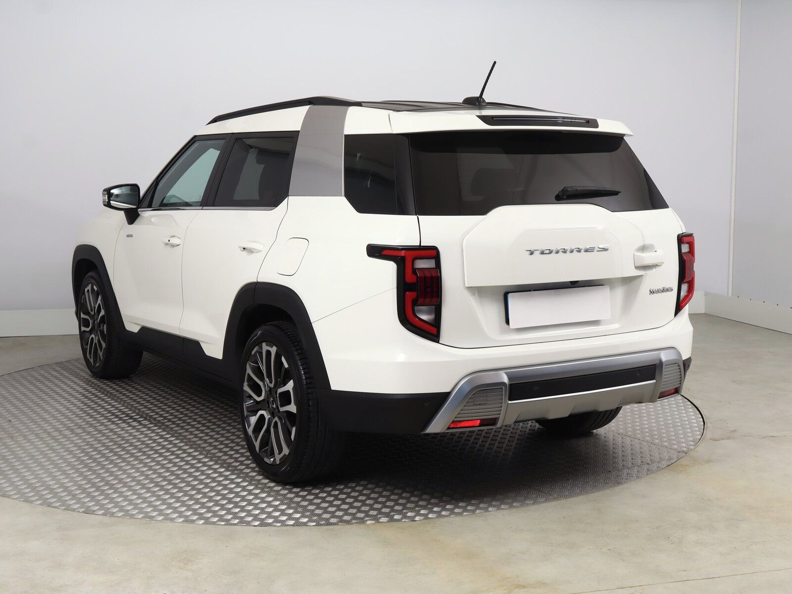 SsangYong Torres, 1.5 T-GDI, Premium, 4X4 - fotka 4