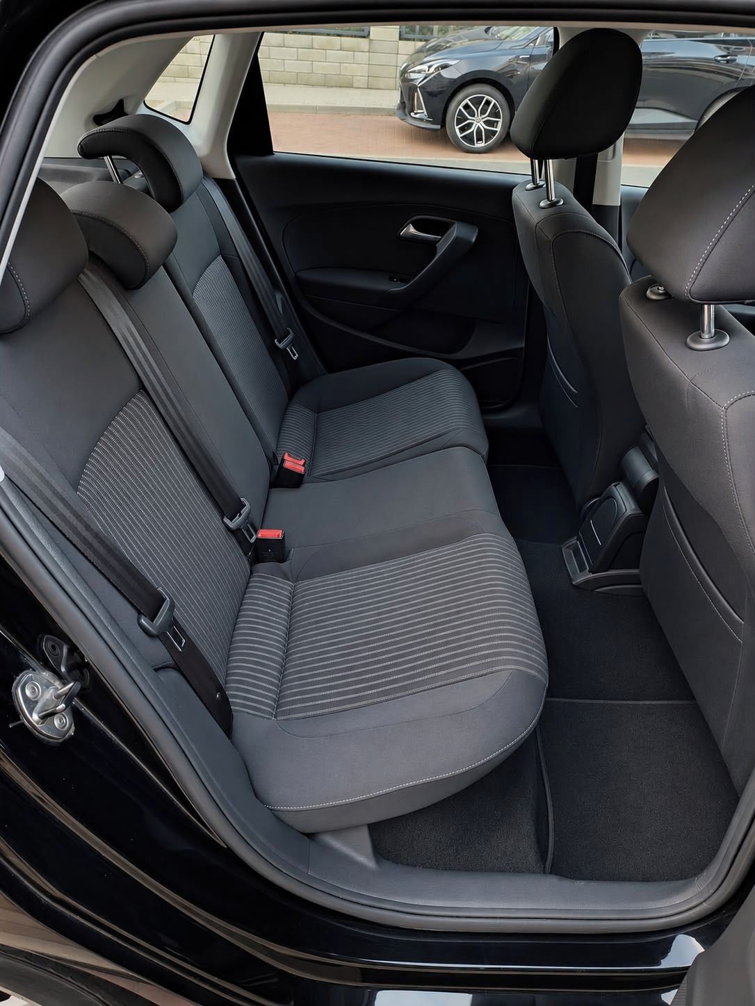 Volkswagen Polo, 1.4 TDI, v dobrém stavu - fotka 6