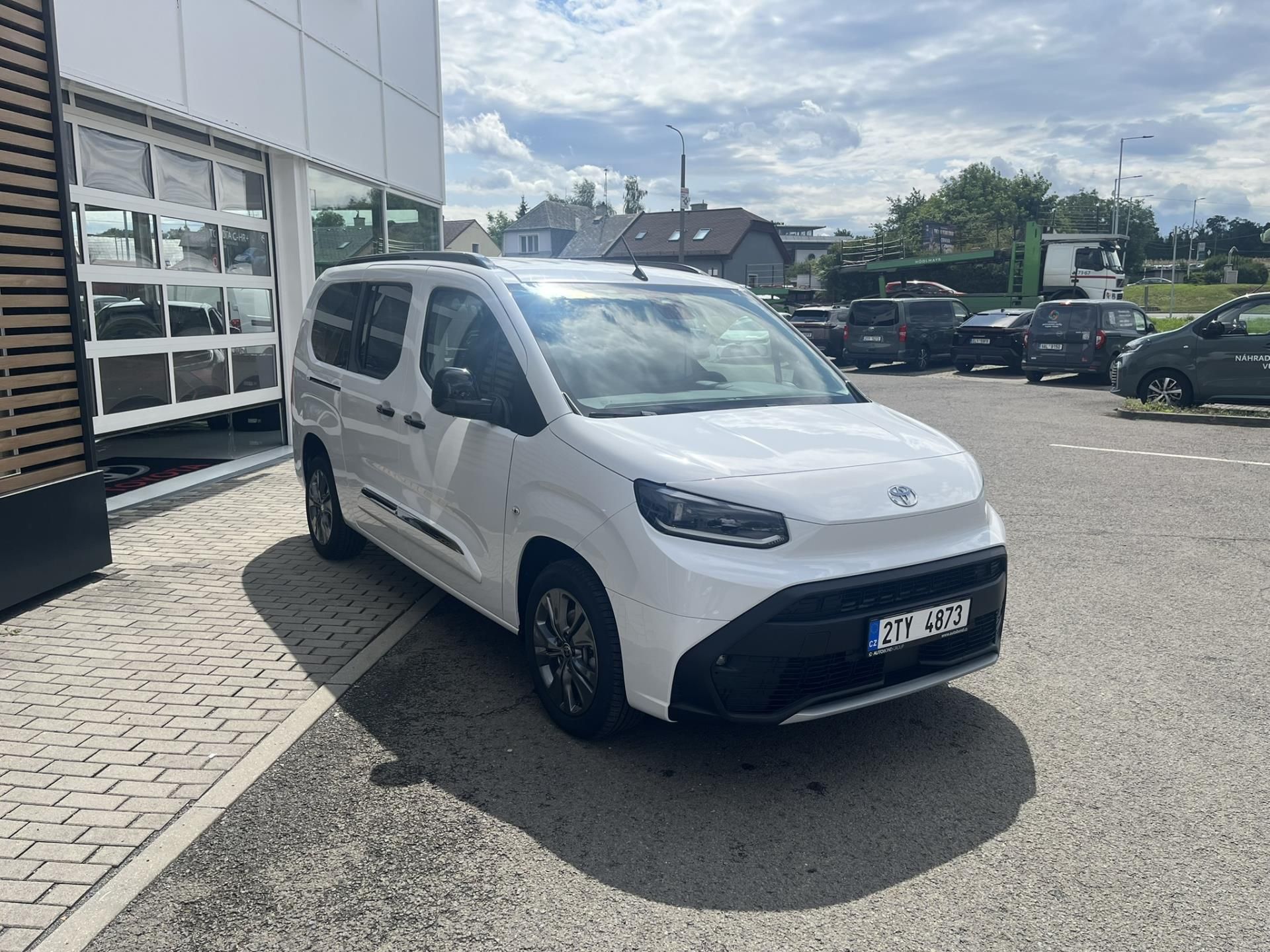 Toyota Proace City Verso, 1,5 D 130 8AT tažné, zimní kol - fotka 3