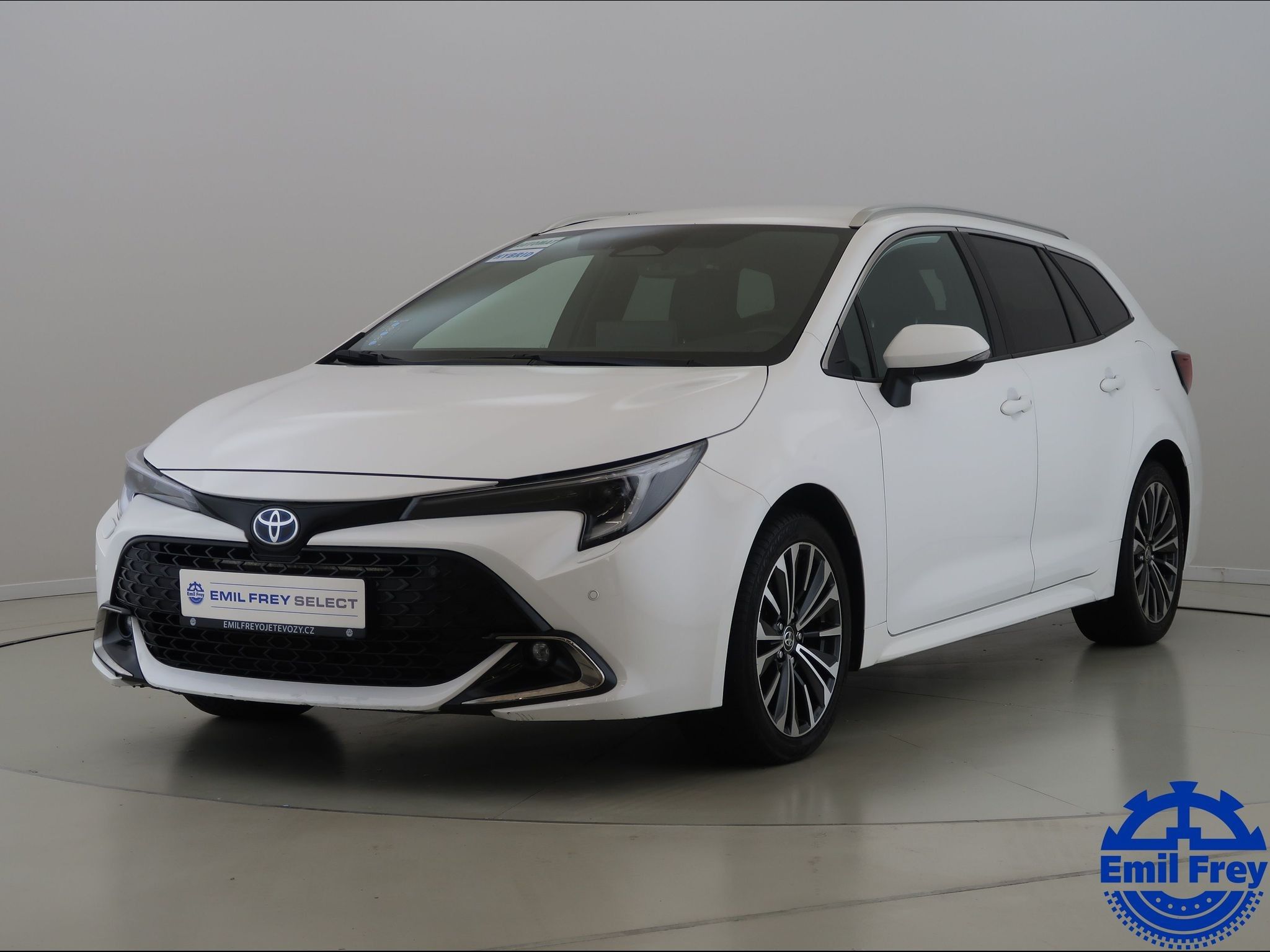 Toyota Corolla, 1.8,Hybrid,e-CVT,Style,CZ,1Maj