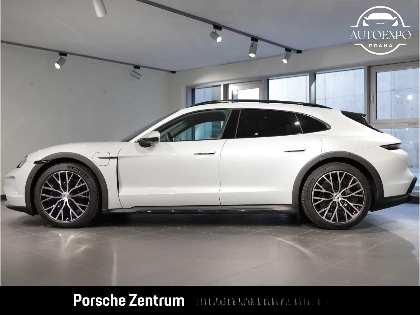 Porsche Taycan, 4 Cross Turismo 360 Kamera - fotka 2