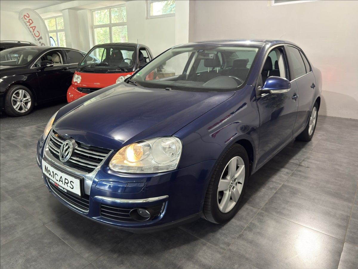 Volkswagen Jetta, 1,9   TDI 77KW UNITED 1.MAJ - fotka 3