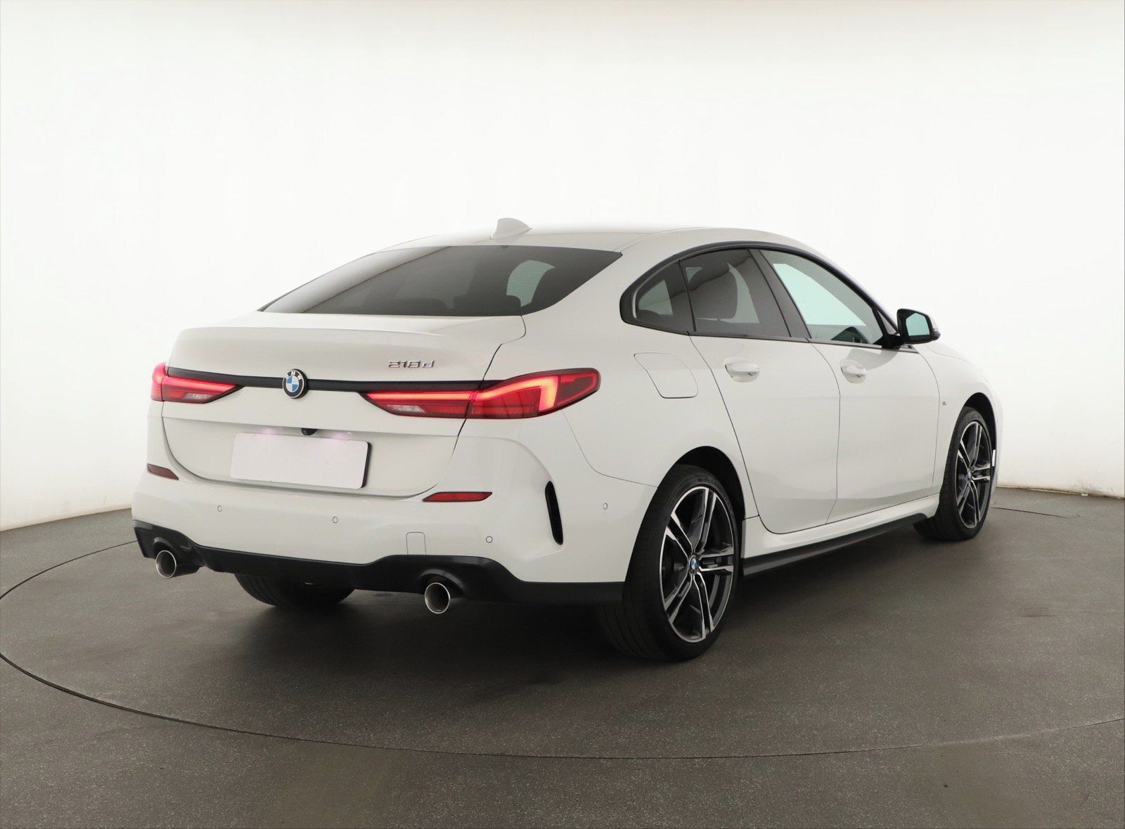BMW Řada 2, 218d Gran Coupé, M Paket - fotka 5