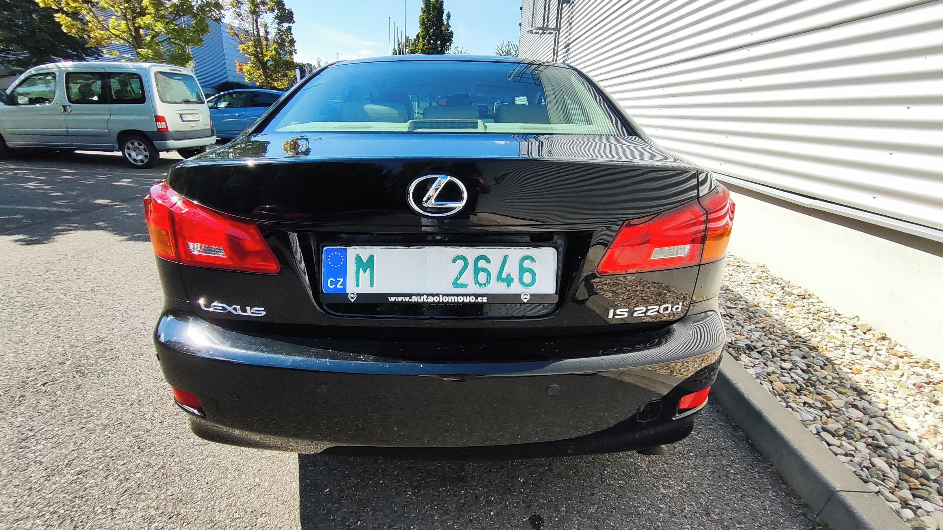 Lexus IS, 220d Business - fotka 4