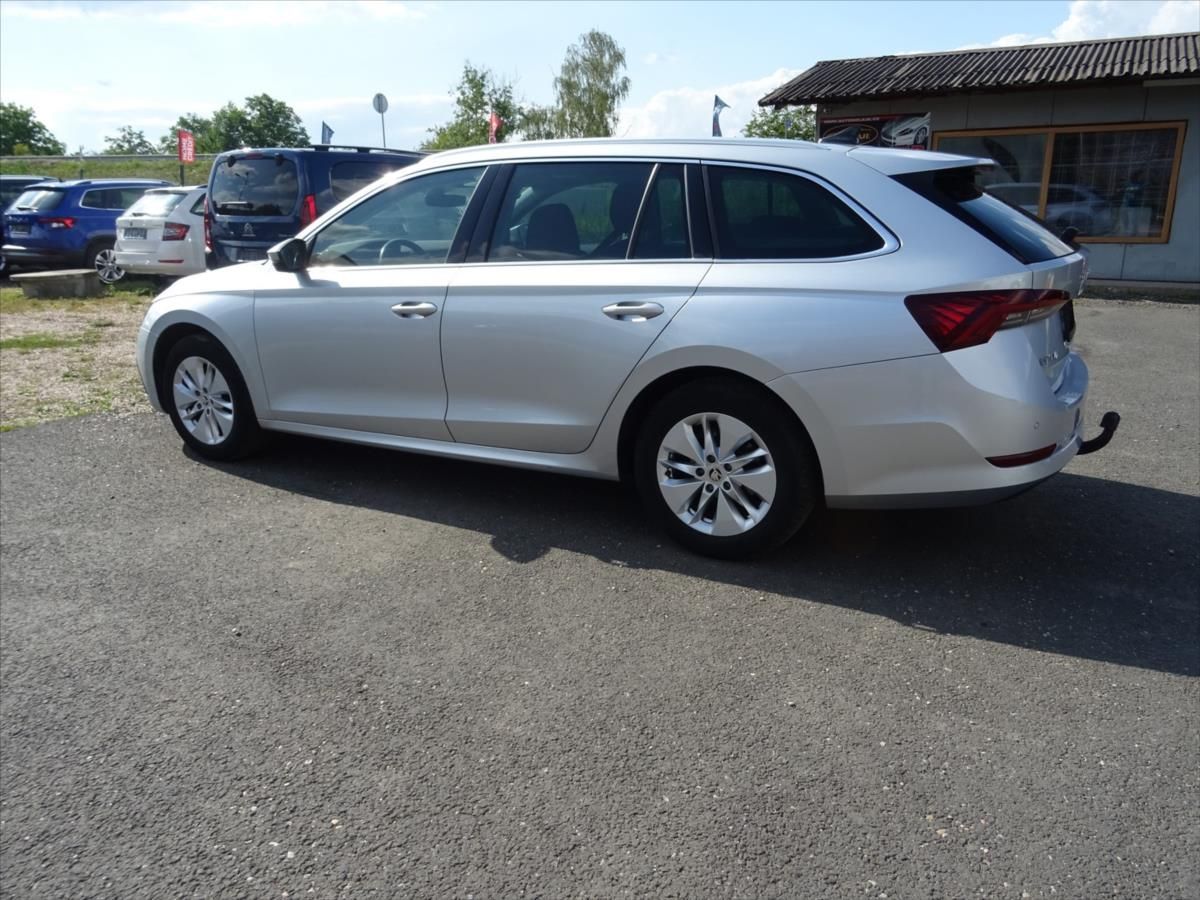 Škoda Octavia, 1,0 TSi 81 kW Business - fotka 6