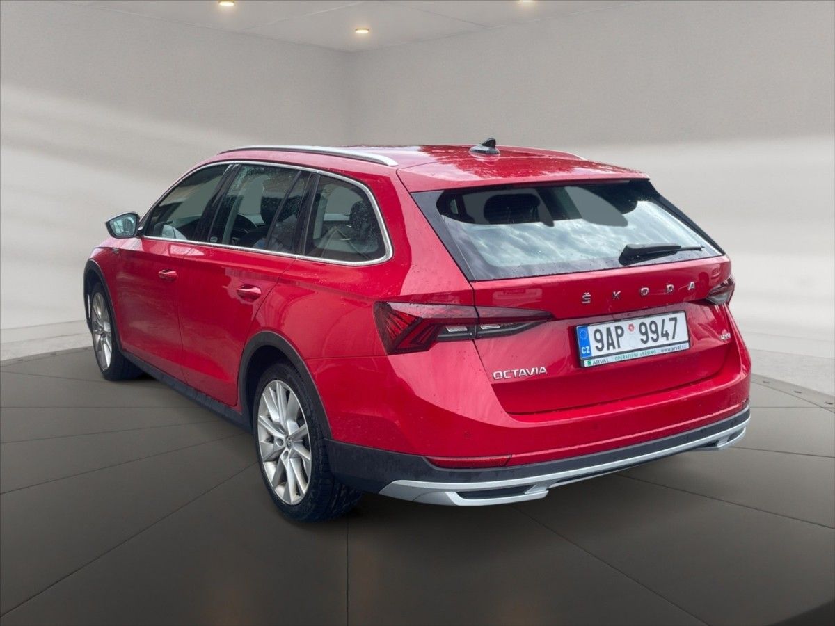 Škoda Octavia, 2,0 TDI 147 Scout 4x4 AT - fotka 4