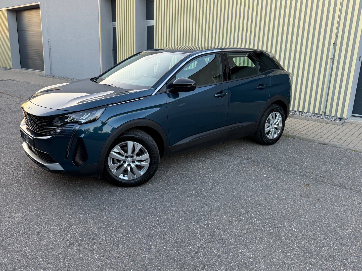 Peugeot 3008, 1.2PT 96kW Navigace! Kamera!