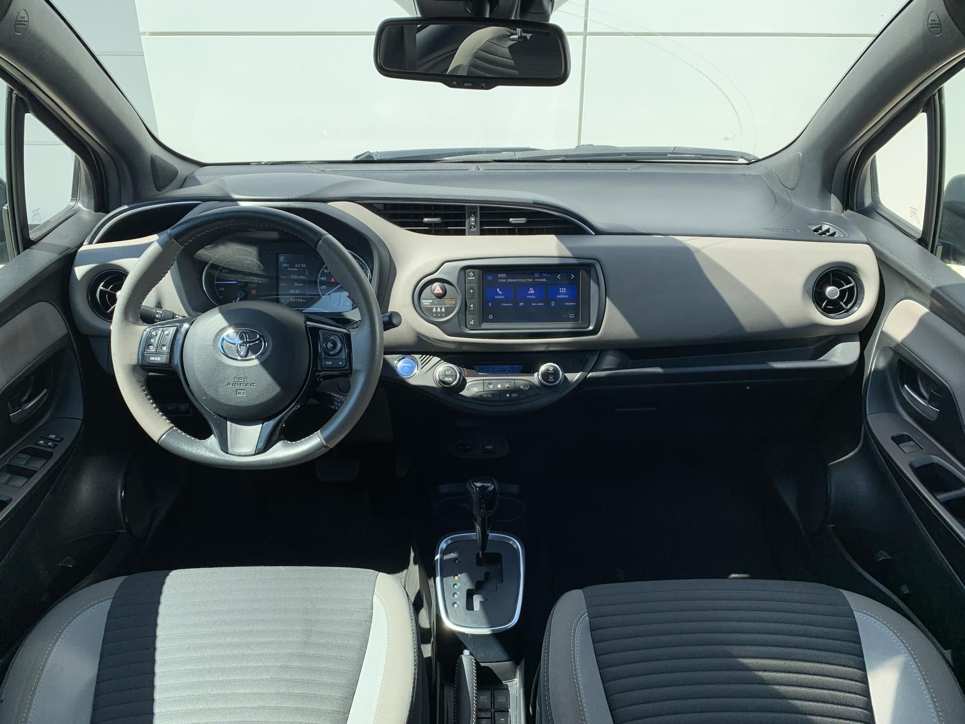 Toyota Yaris, YARIS SELECTION 1,5 HYBRID AT - fotka 2
