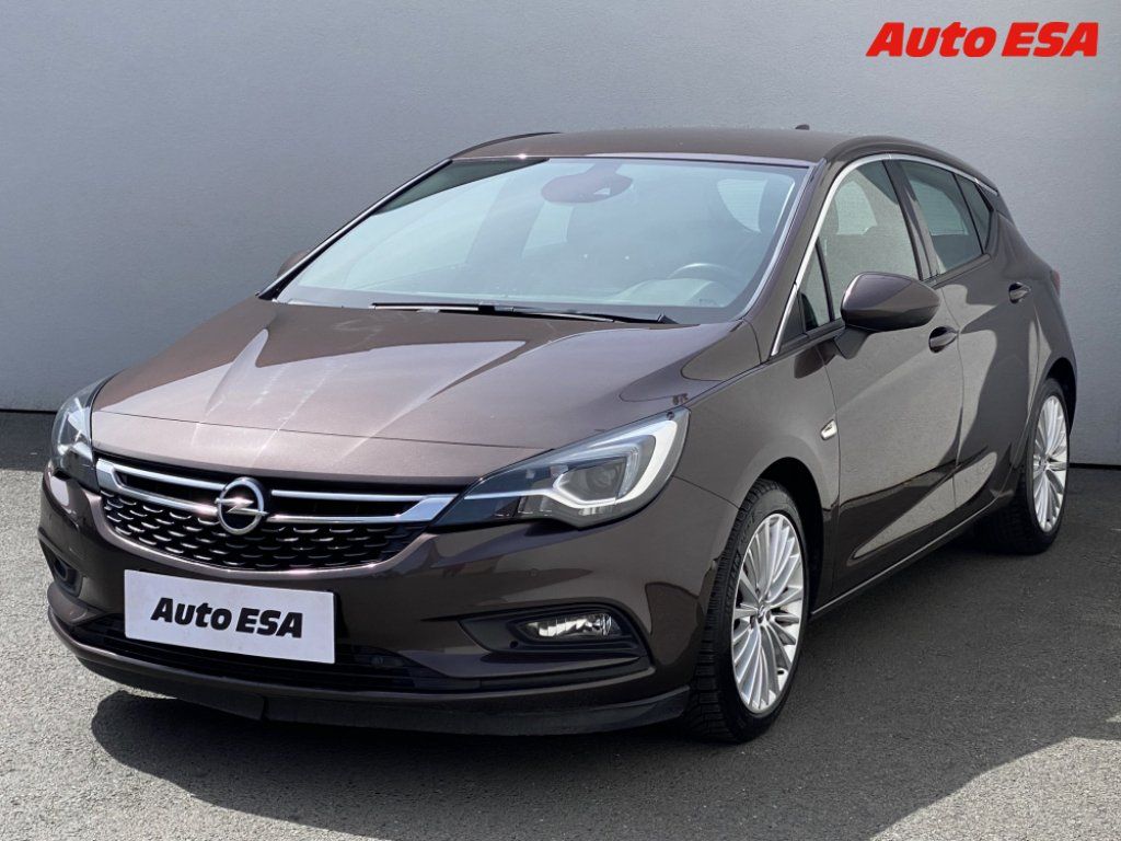 Opel Astra, 1.0 Turbo - fotka 3