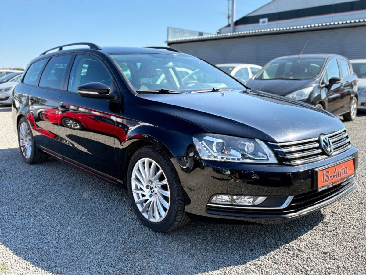Volkswagen Passat Variant, 2,0 TDi COMFORTLINE - fotka 6