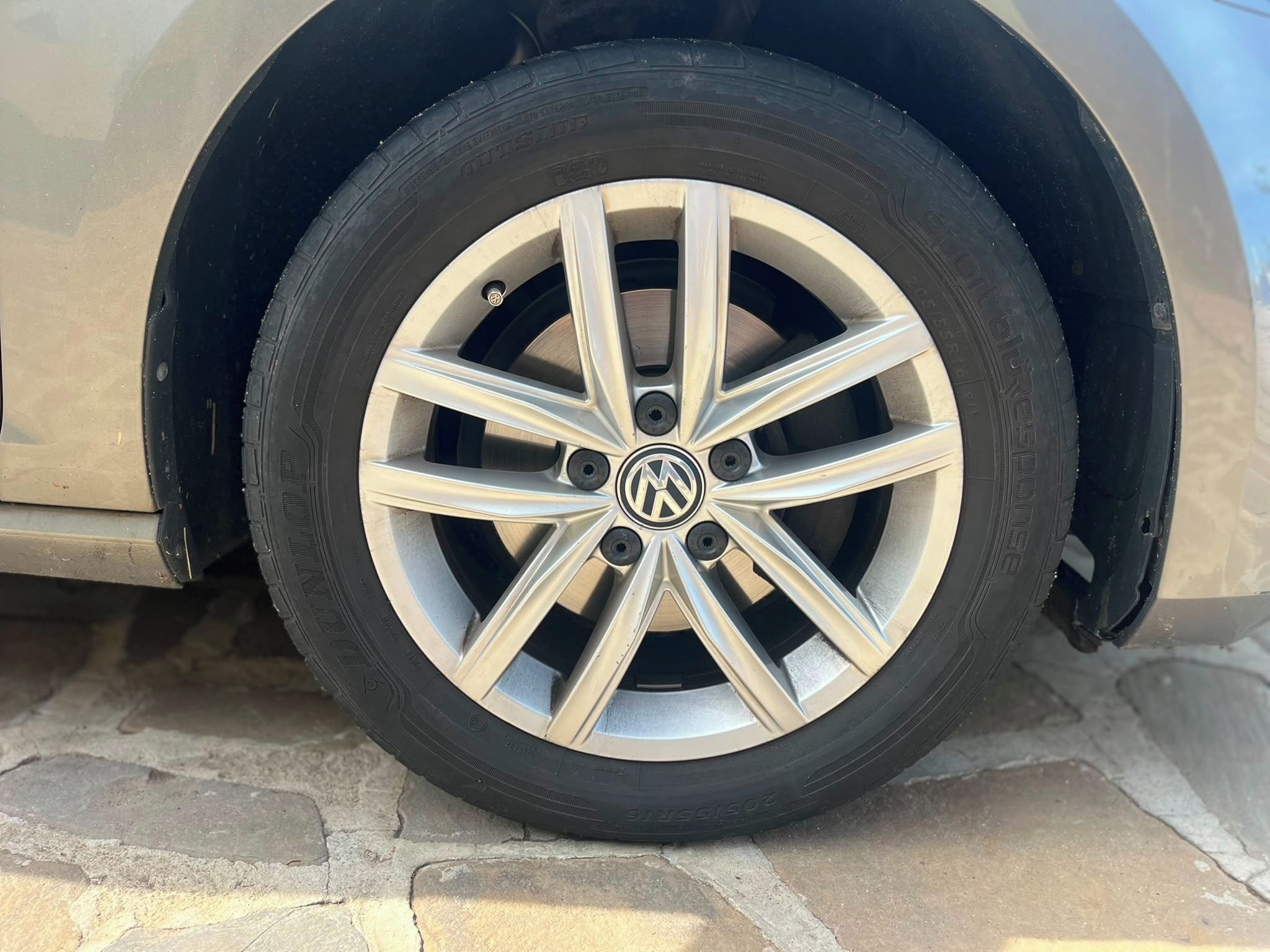 Volkswagen Golf, 1.6 TDI BlueMotion - fotka 4