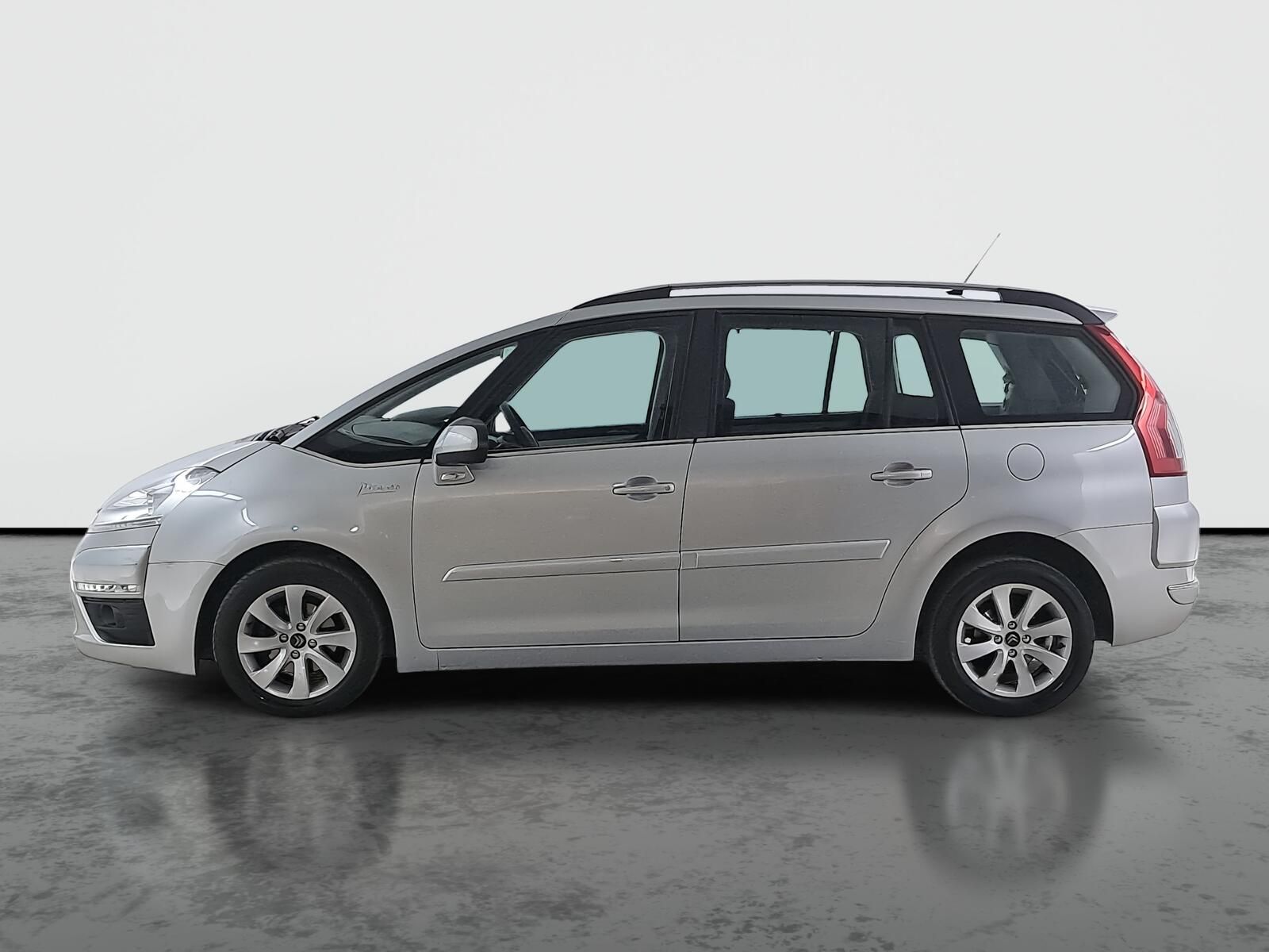 Citroën Grand C4 Picasso, 1.6 HDi, 7 míst, ČR,1.maj - fotka 3